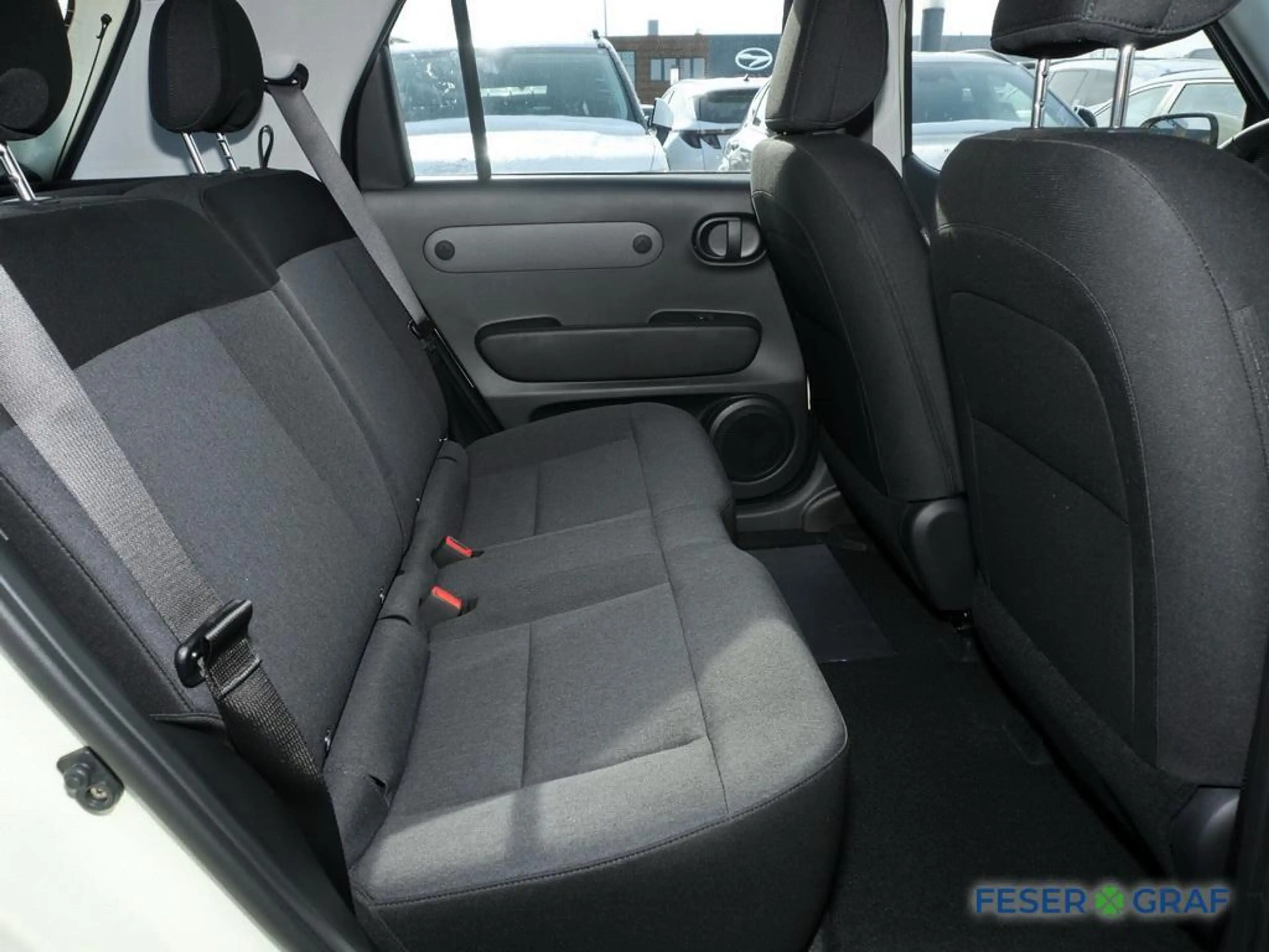 Hyundai Inster SELECT NAVI CARPLAY KAMERA — photo 5