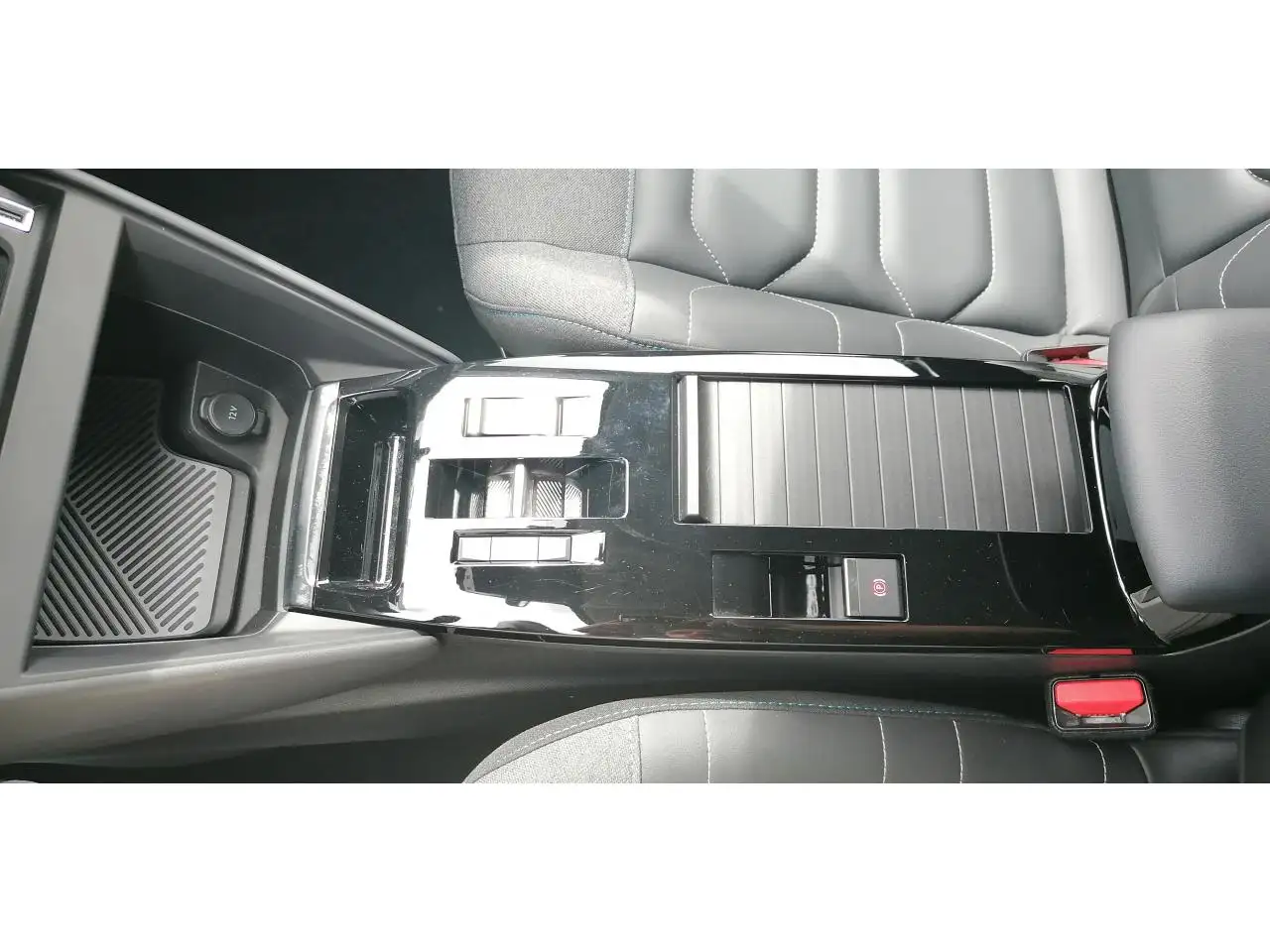 Citroen C4 Berline — photo 19