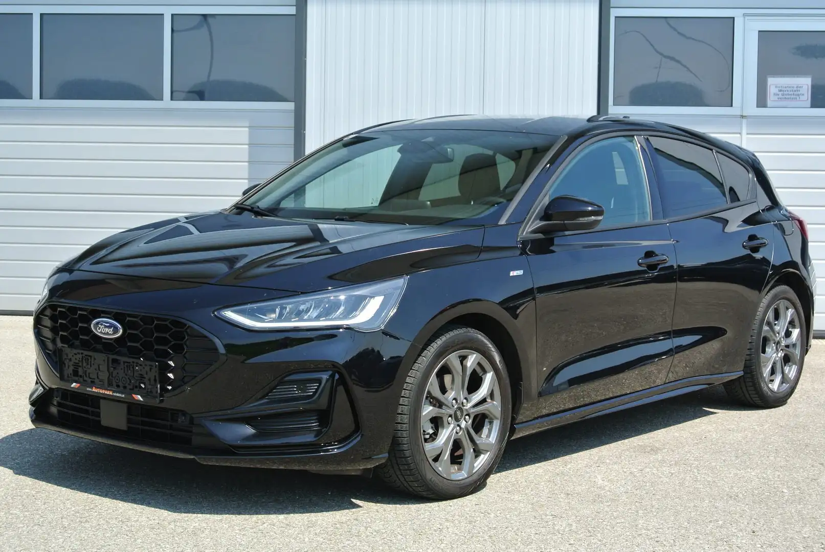 Ford Focus 1,5 EcoBlue ST-Line X ** virtual Cockpit * NAVI * Schwarz - 1