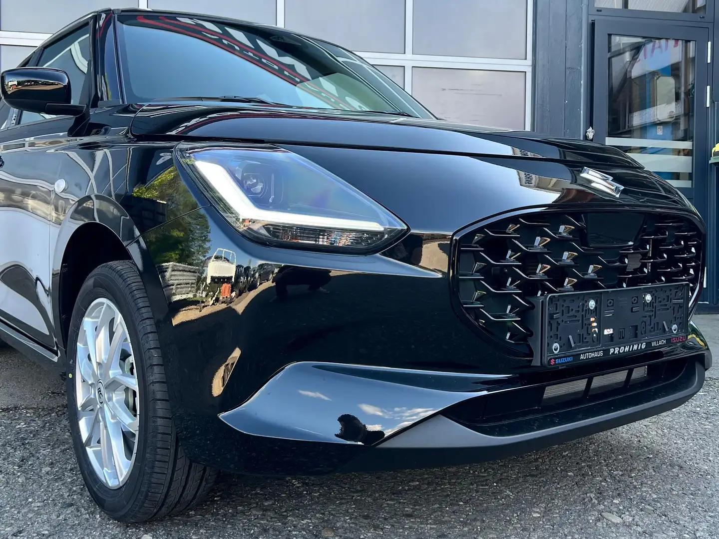 Suzuki Swift Swift 1,2 Hybrid Clear Clear Grau - 2