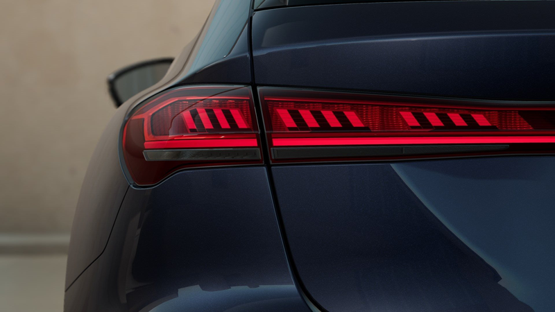 Audi A5 Avant TDI qu S line Tech pro MATRIX AHK B&O — photo 7
