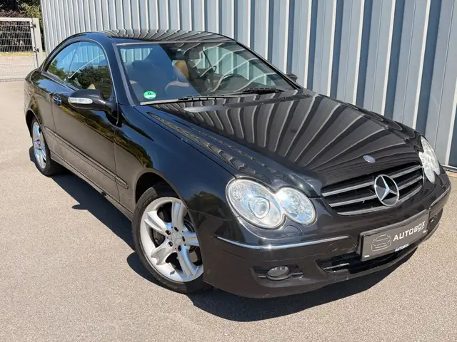 Mercedes-Benz CLK 350 *AVANTGARDE*AUT*LEDER*BI-XENON