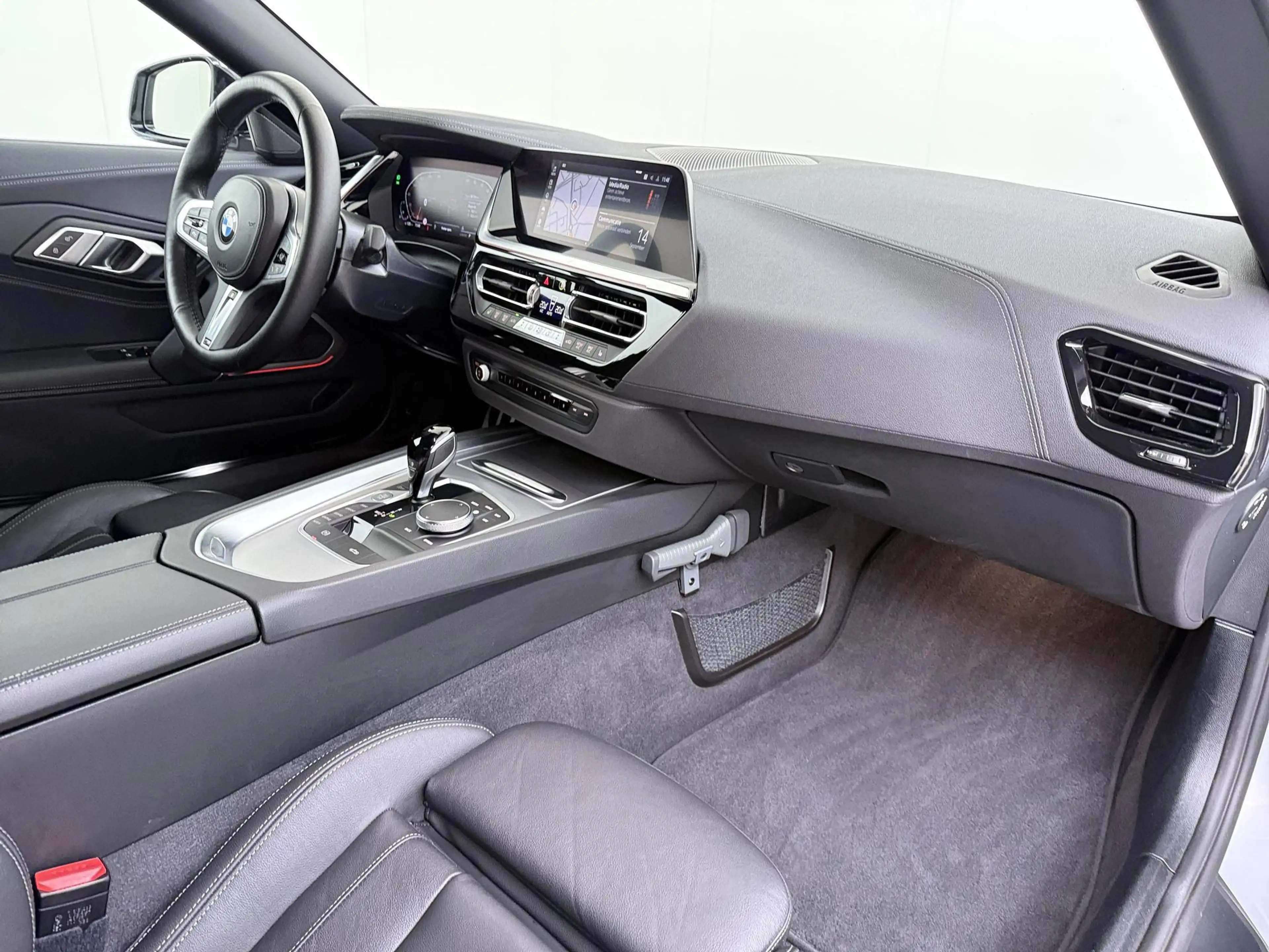 BMW Z4 Roadster sDrive30i Business Edition Plus M-Sport | — photo 6