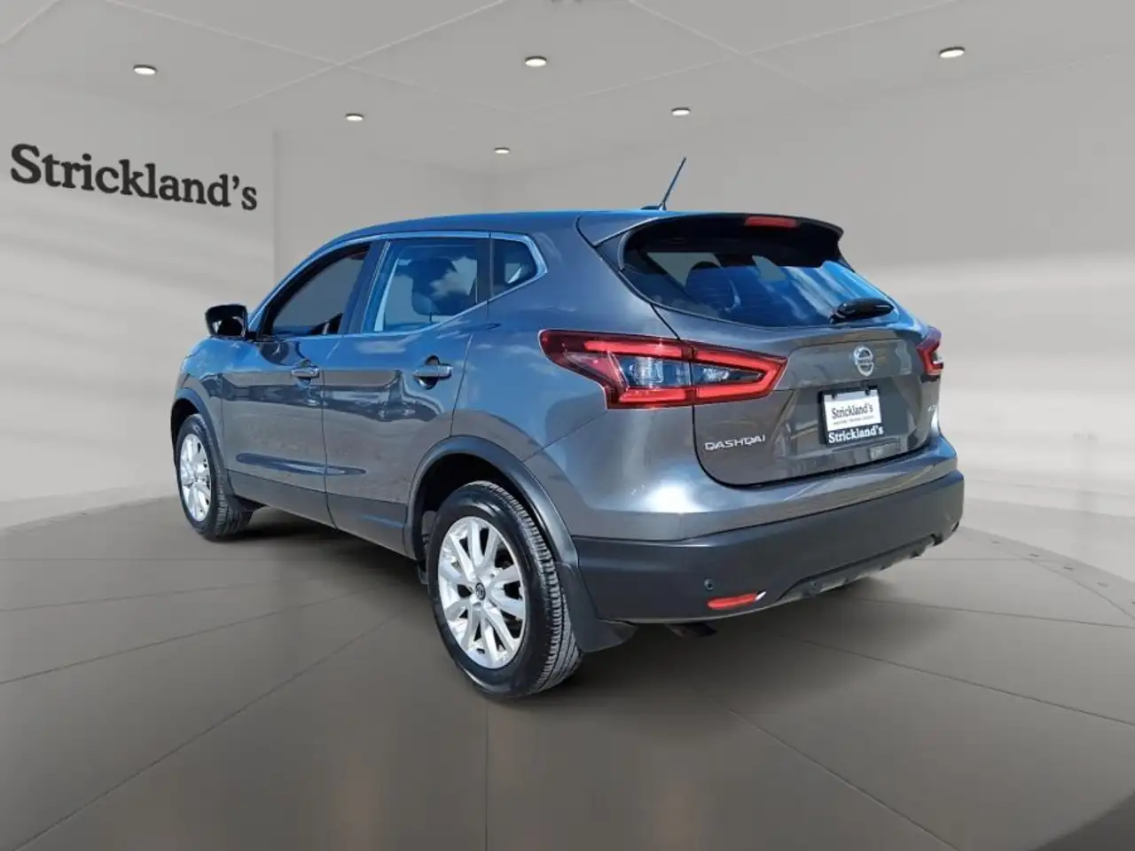 Nissan Qashqai снимка Nissan Qashqai