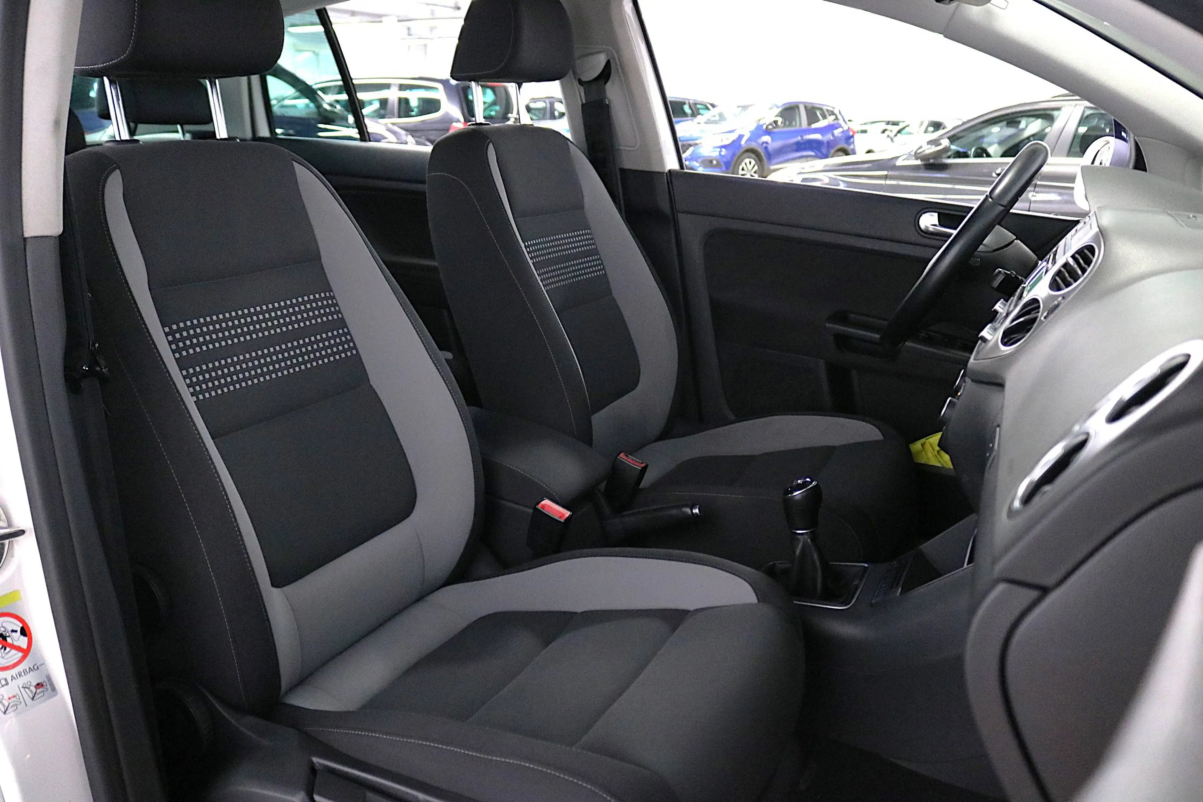 Volkswagen Golf Plus 1.4 Life*1HAND*SHZ*PDC*AHK*KLIMAAUT*Standheizung*ALU*u.v.m — photo 10