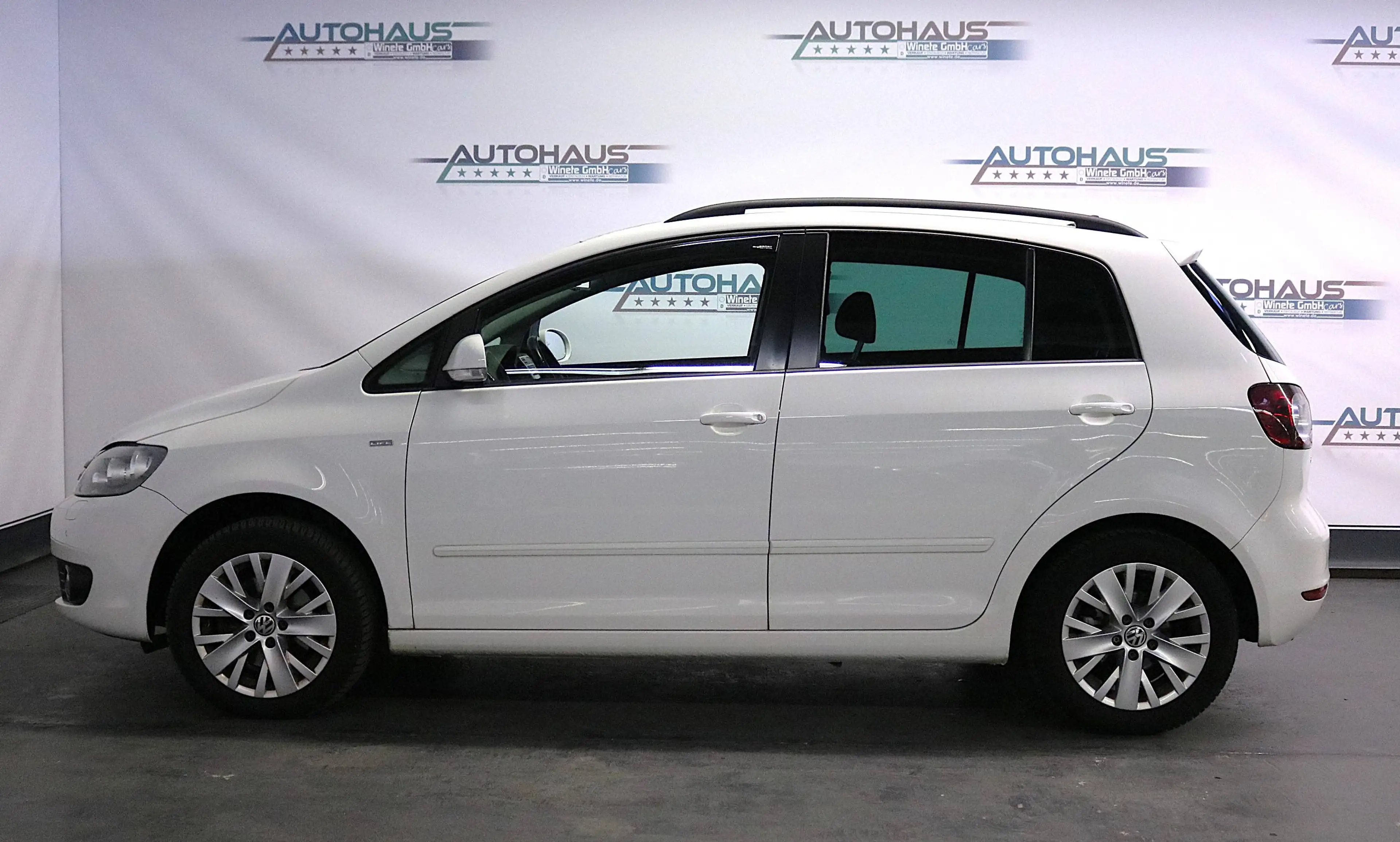 Volkswagen Golf Plus 1.4 Life*1HAND*SHZ*PDC*AHK*KLIMAAUT*Standheizung*ALU*u.v.m — photo 4