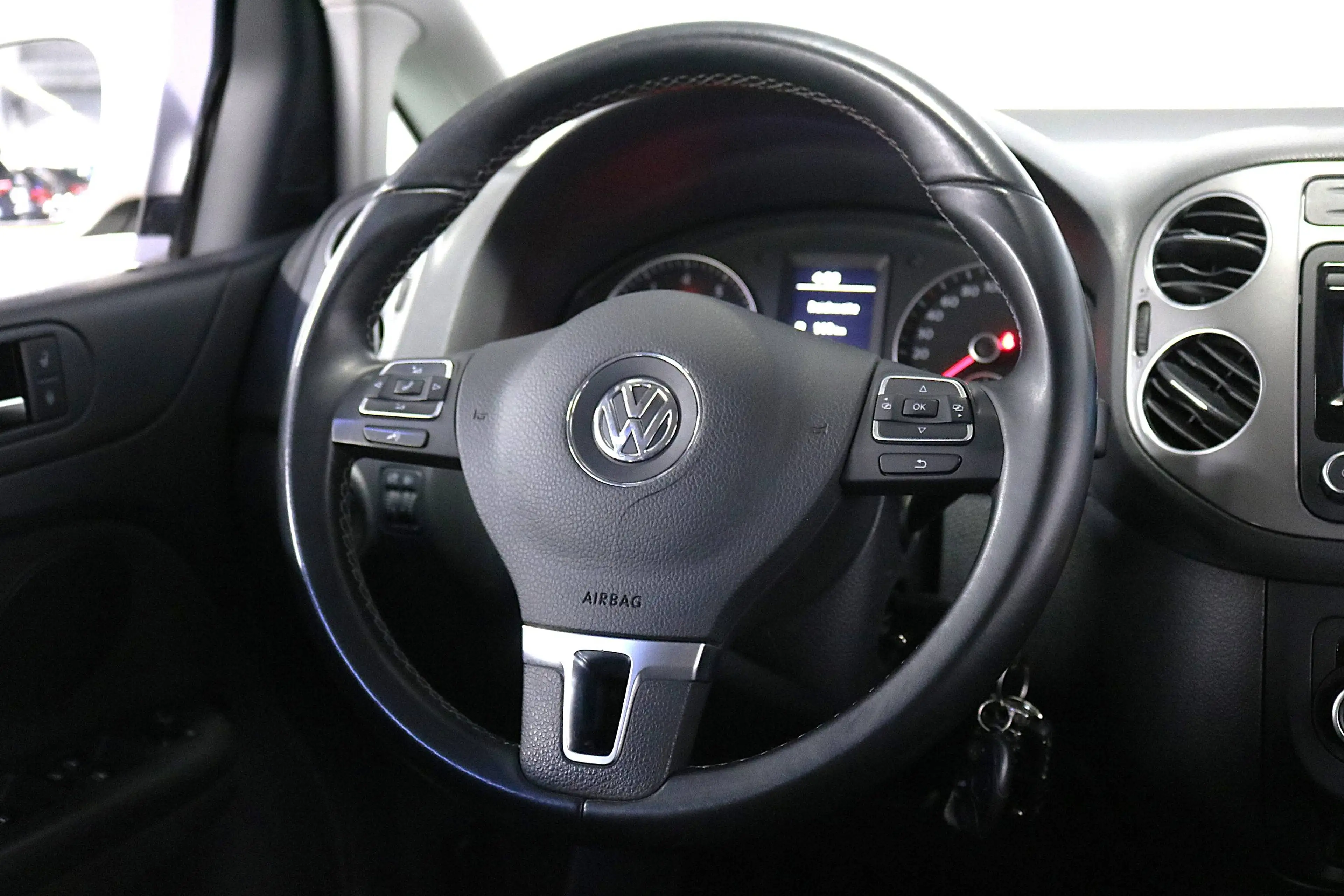 Volkswagen Golf Plus 1.4 Life*1HAND*SHZ*PDC*AHK*KLIMAAUT*Standheizung*ALU*u.v.m — photo 15
