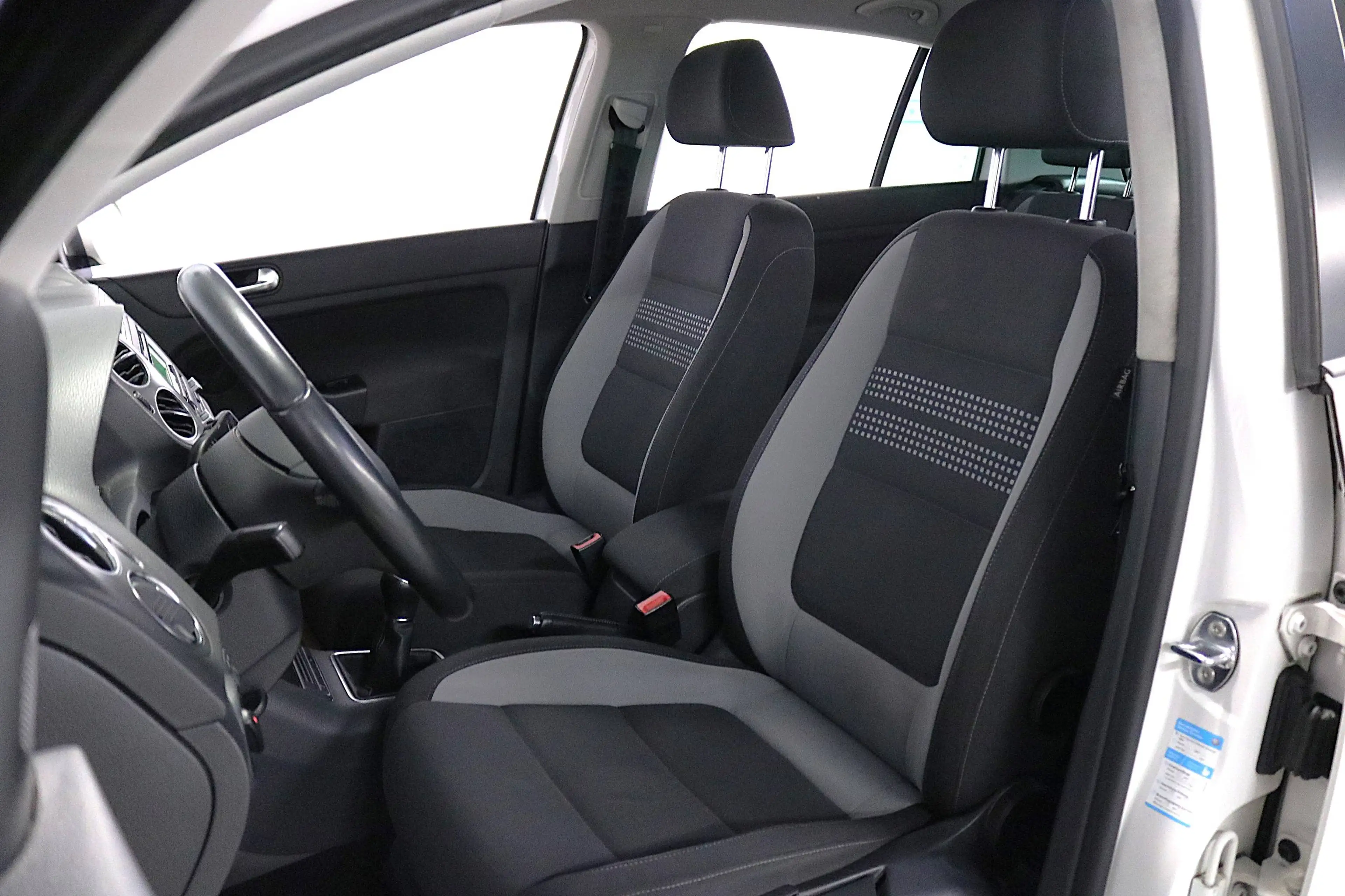 Volkswagen Golf Plus 1.4 Life*1HAND*SHZ*PDC*AHK*KLIMAAUT*Standheizung*ALU*u.v.m — photo 9