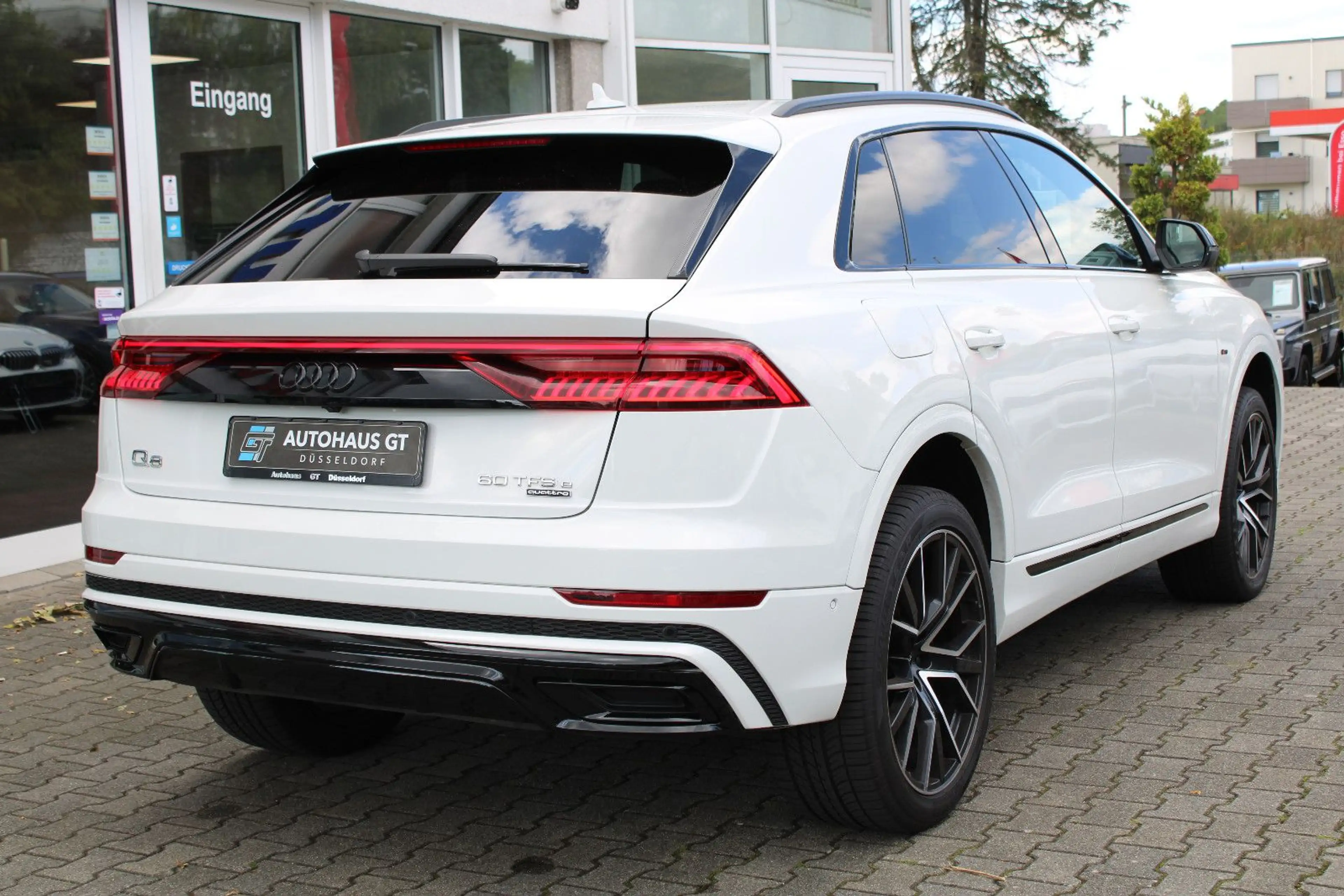 Audi Q8 60 TFSI e quattro/S-line+/Pano/ACC/B&O/360°K — photo 7