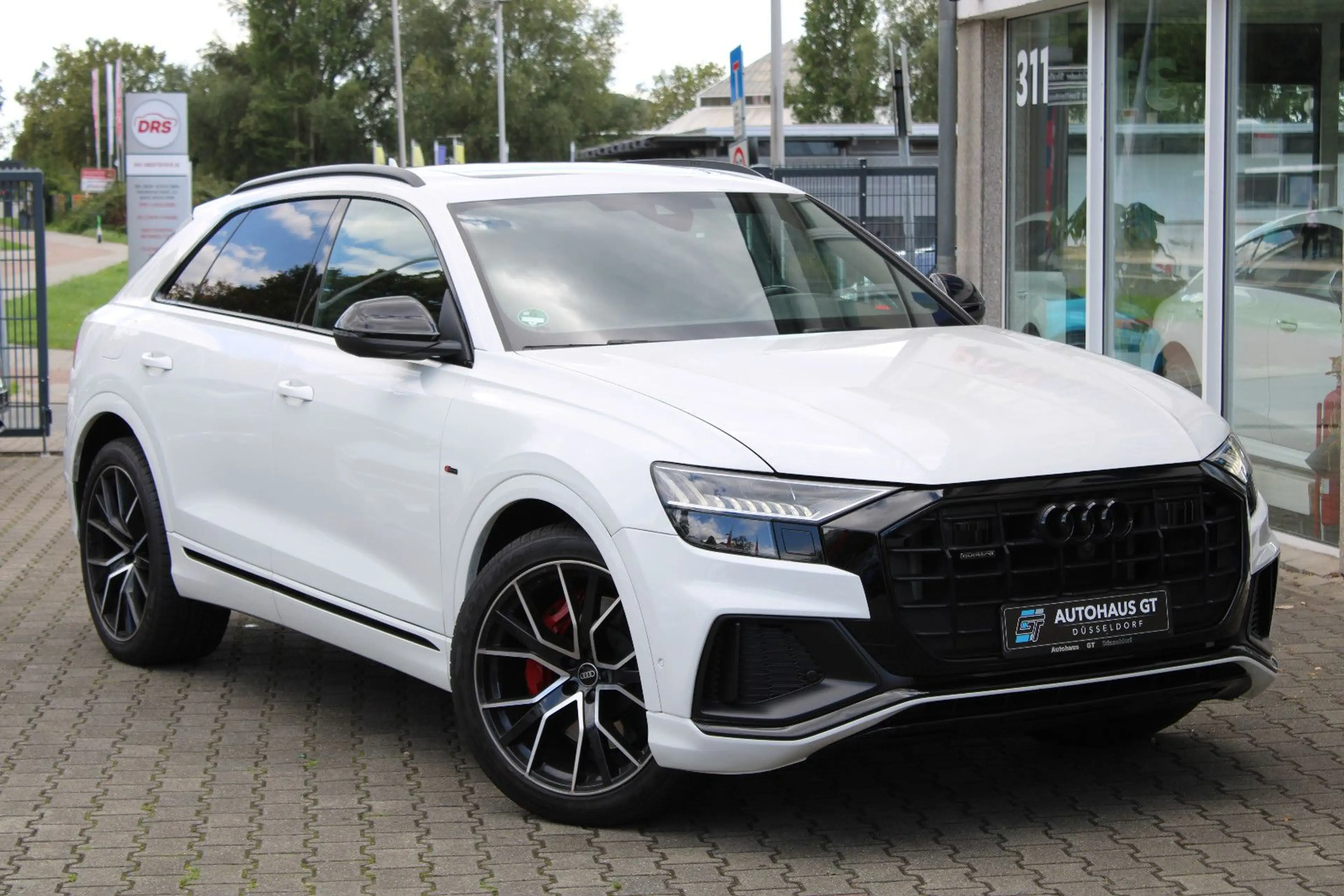 Audi Q8 60 TFSI e quattro/S-line+/Pano/ACC/B&O/360°K — photo 3