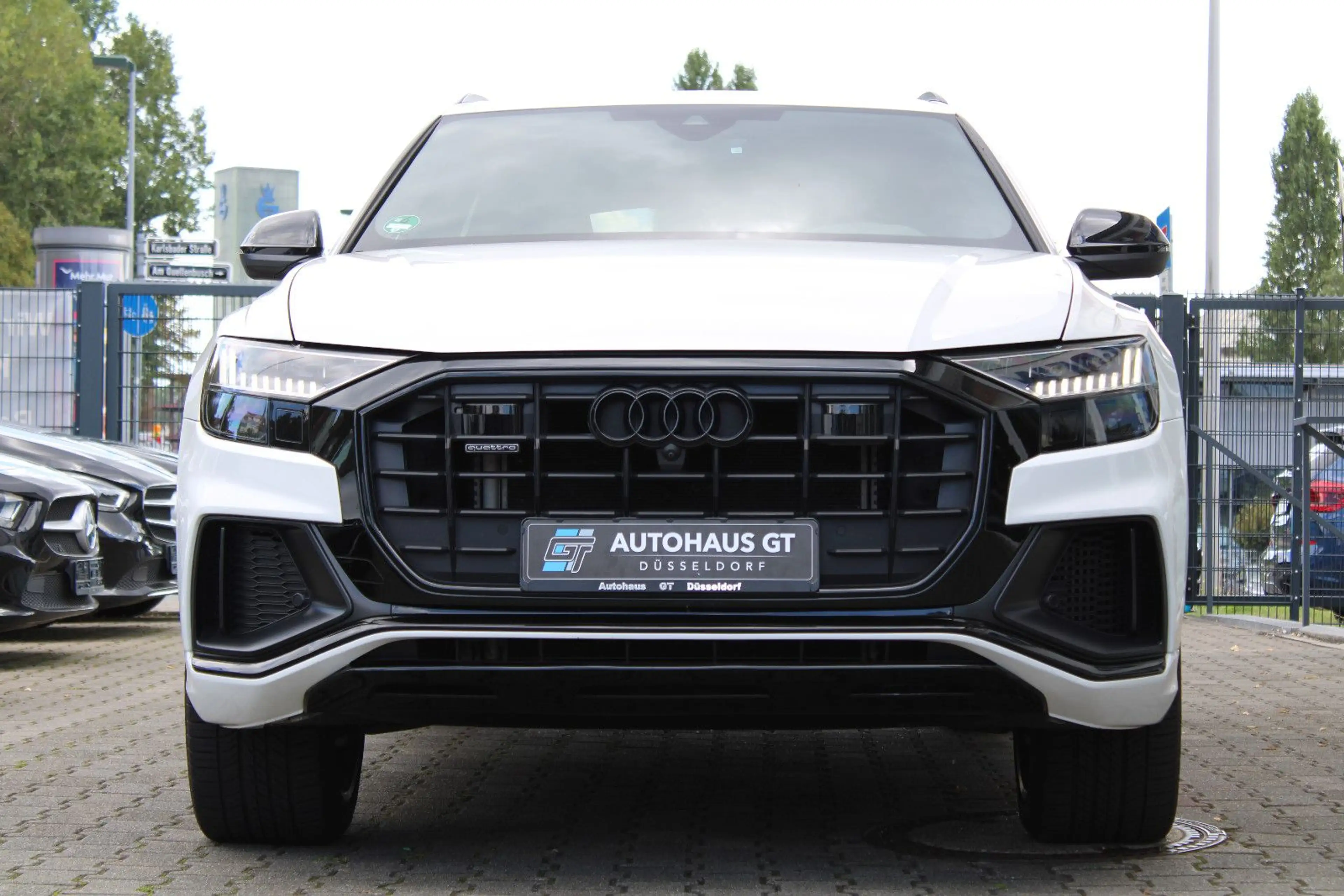 Audi Q8 60 TFSI e quattro/S-line+/Pano/ACC/B&O/360°K — photo 8