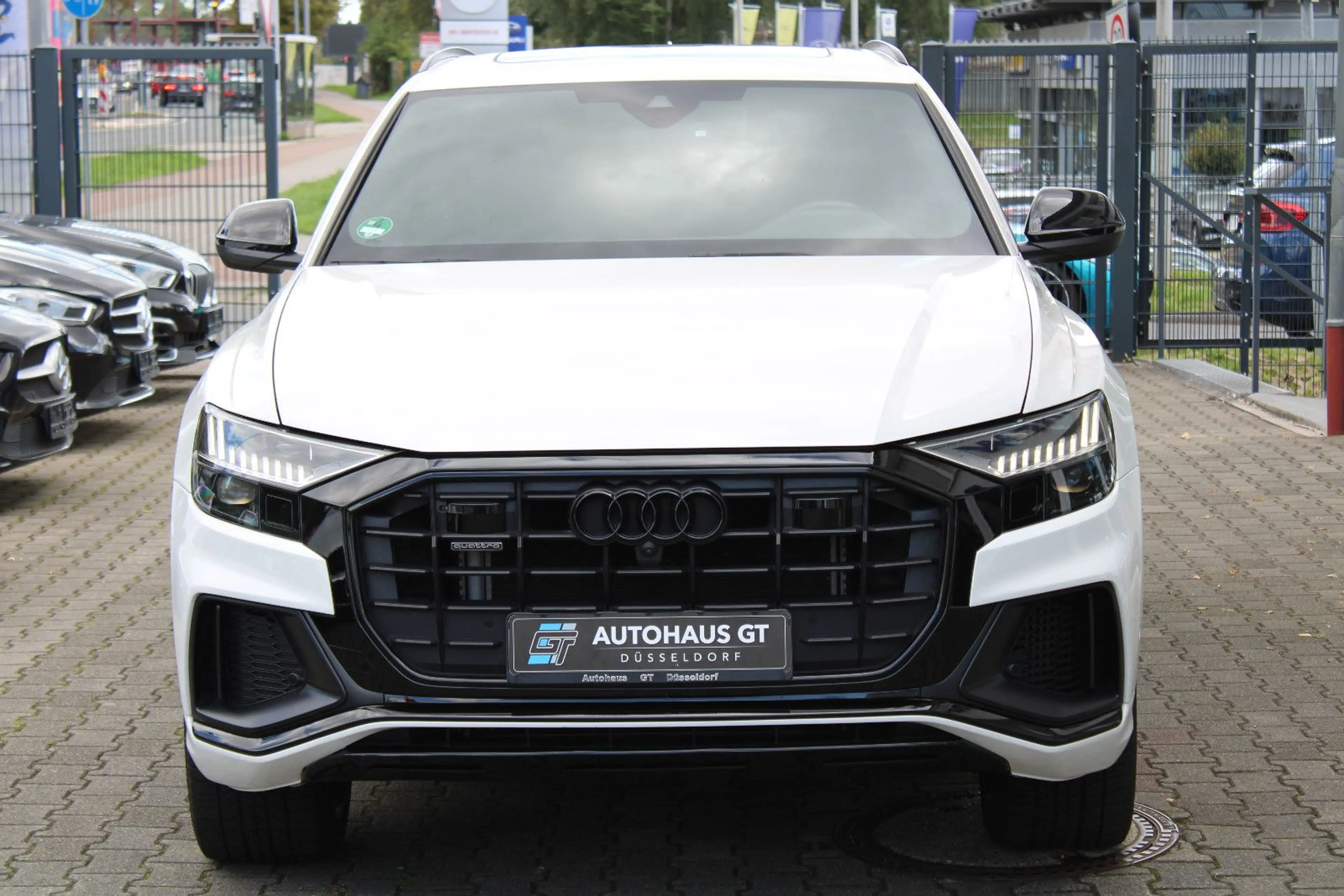 Audi Q8 60 TFSI e quattro/S-line+/Pano/ACC/B&O/360°K — photo 5