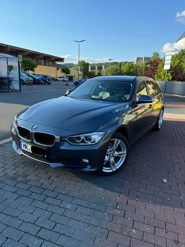 BMW 320