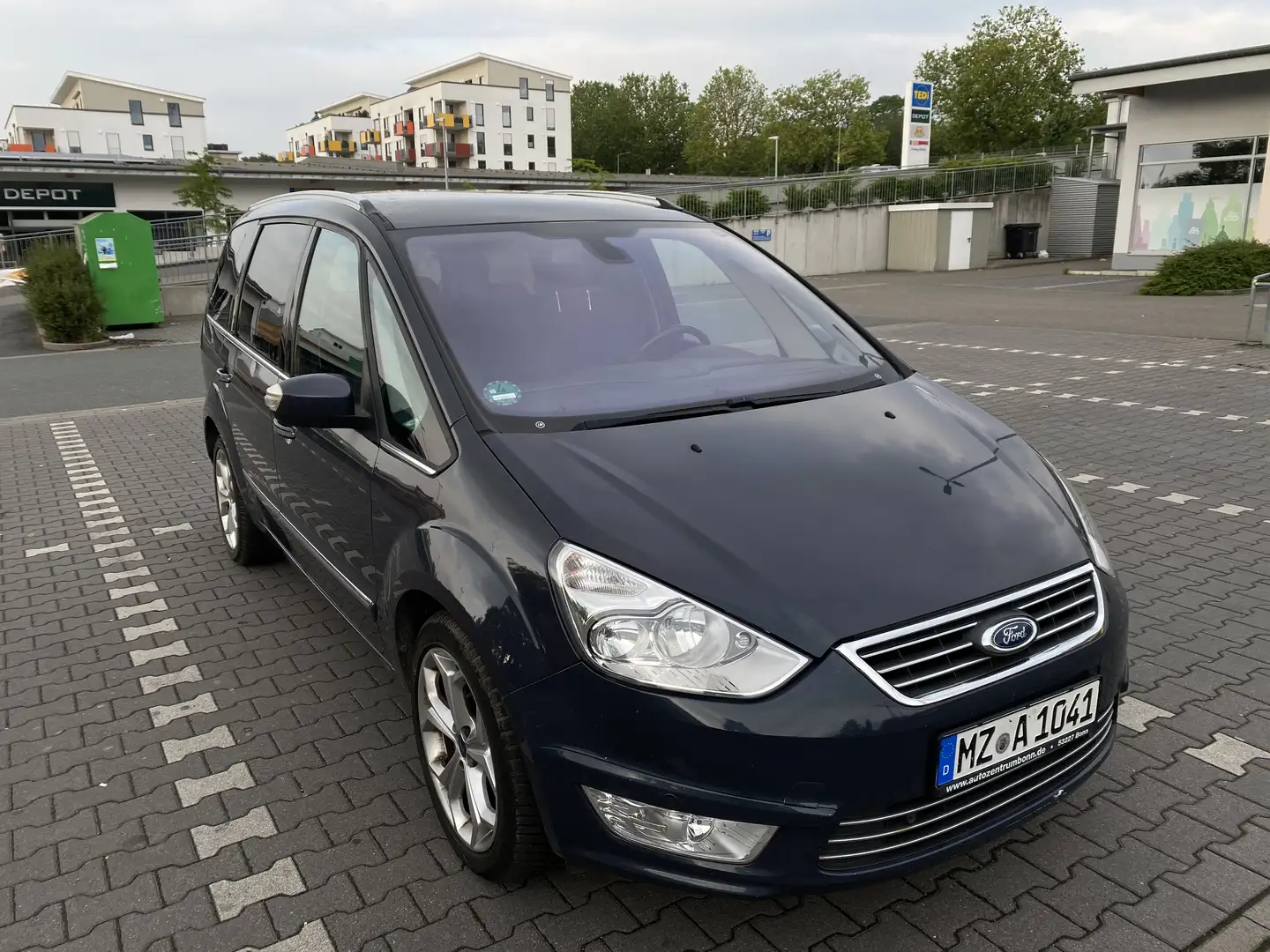 Ford Galaxy 2.0 TDCi DPF Titanium - 1