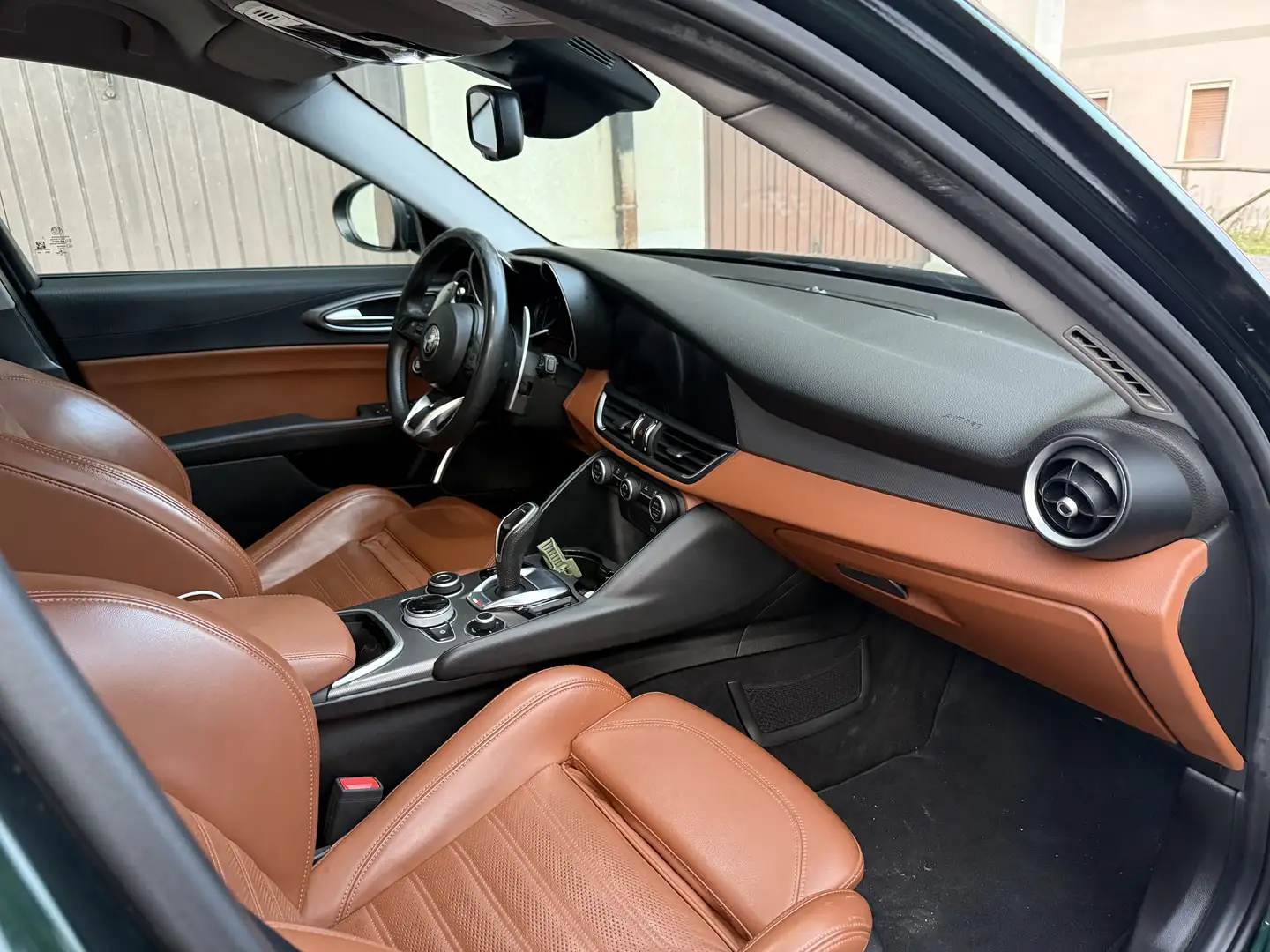 Alfa Romeo Giulia 2.2 t Veloce Q4 210 cv auto - 2