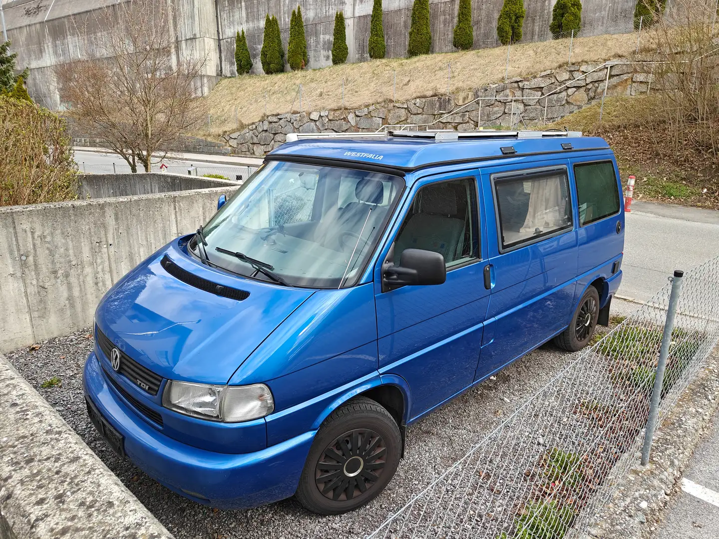 Volkswagen T4 California Blau - 1