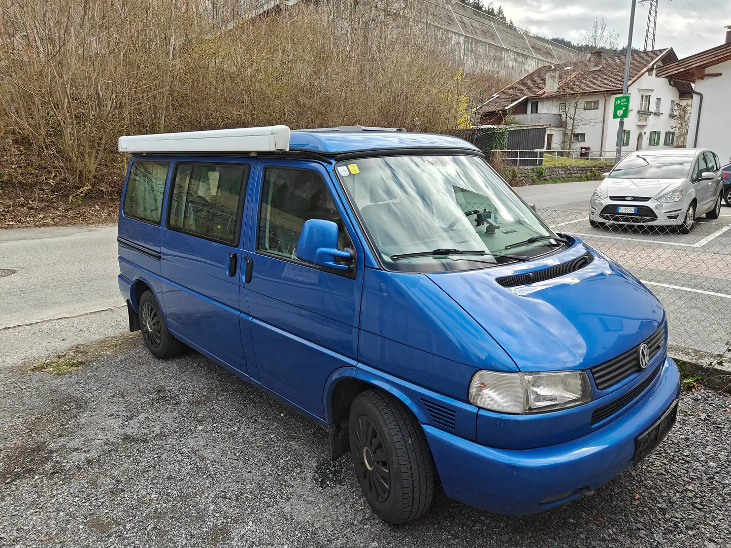 Volkswagen T4 California Blau - 2