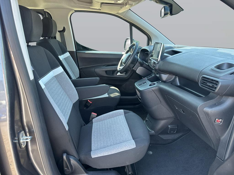 Citroen Berlingo ë-Berlingo M Elektromotor 136 Feel — photo 11