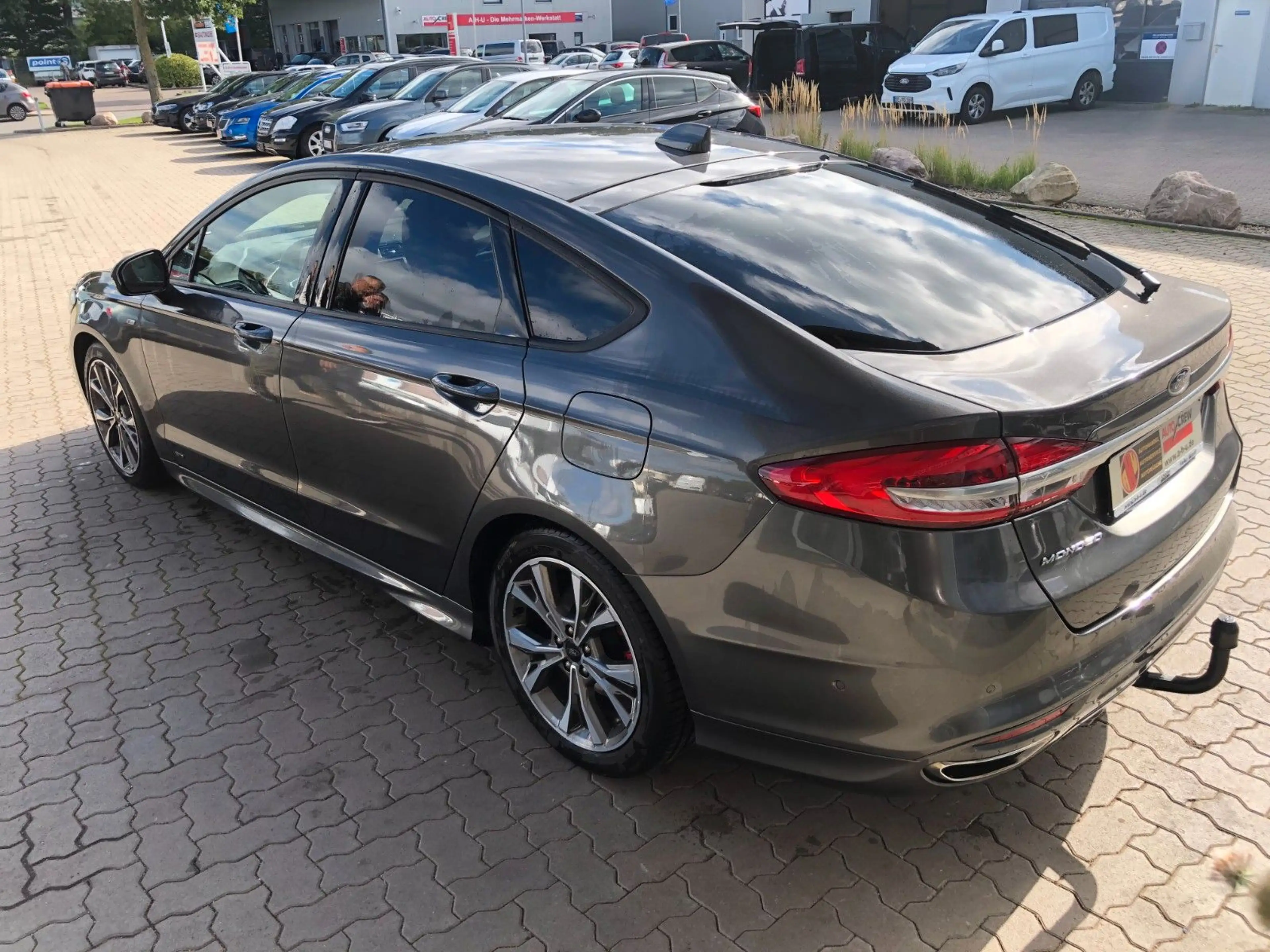 Ford Mondeo Lim. ST-Line AWD — photo 4