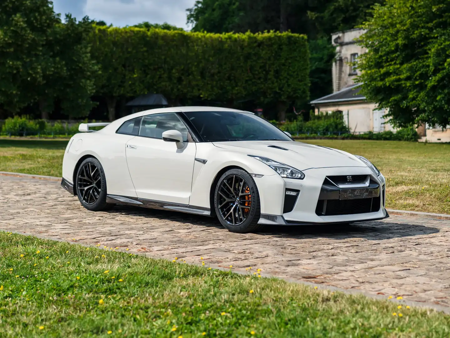 Nissan GT-R R35 Blanc - 1