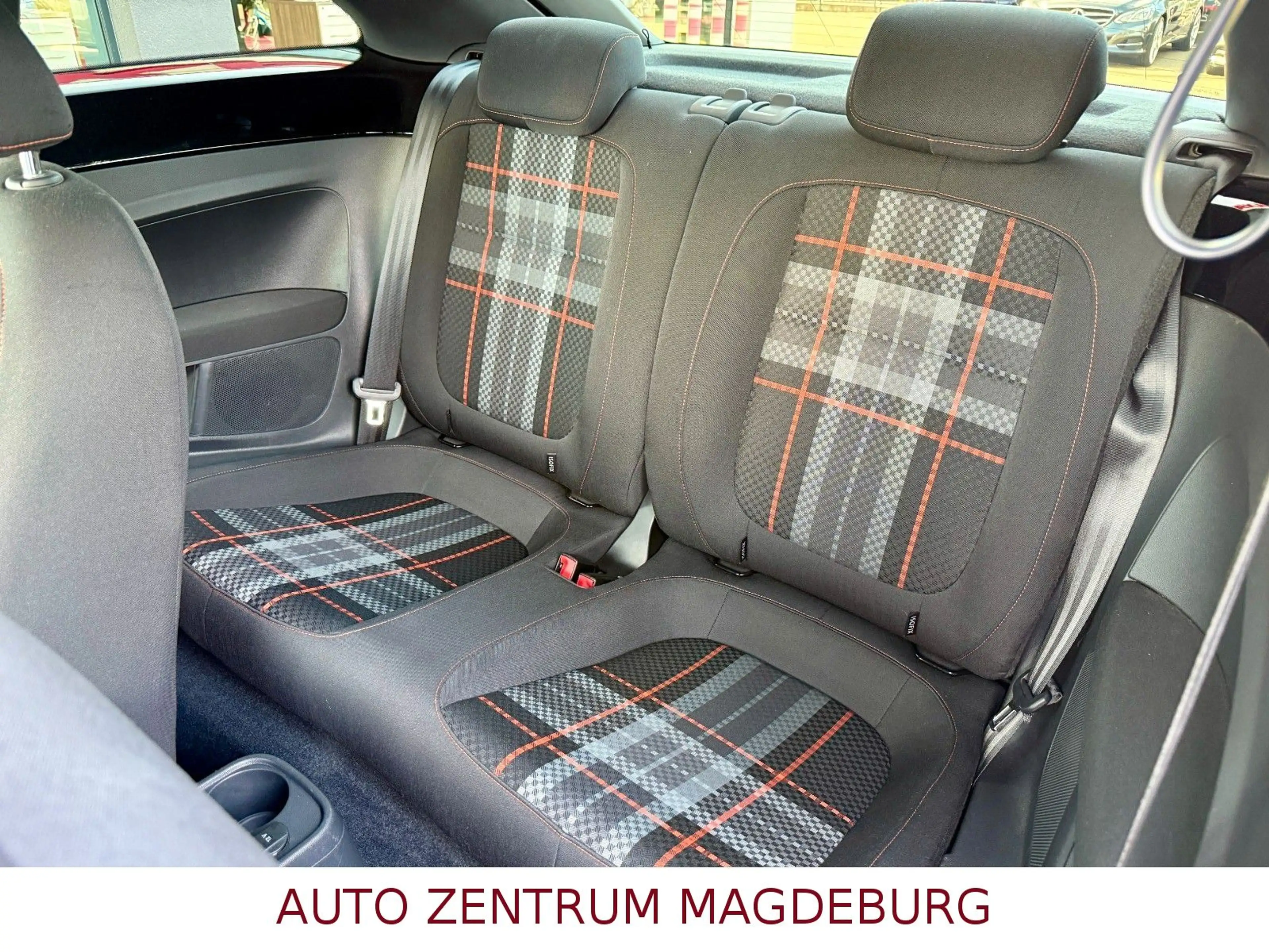 Volkswagen Beetle Lim.CLUB EDITION*XENON*NAV*ALU — photo 15