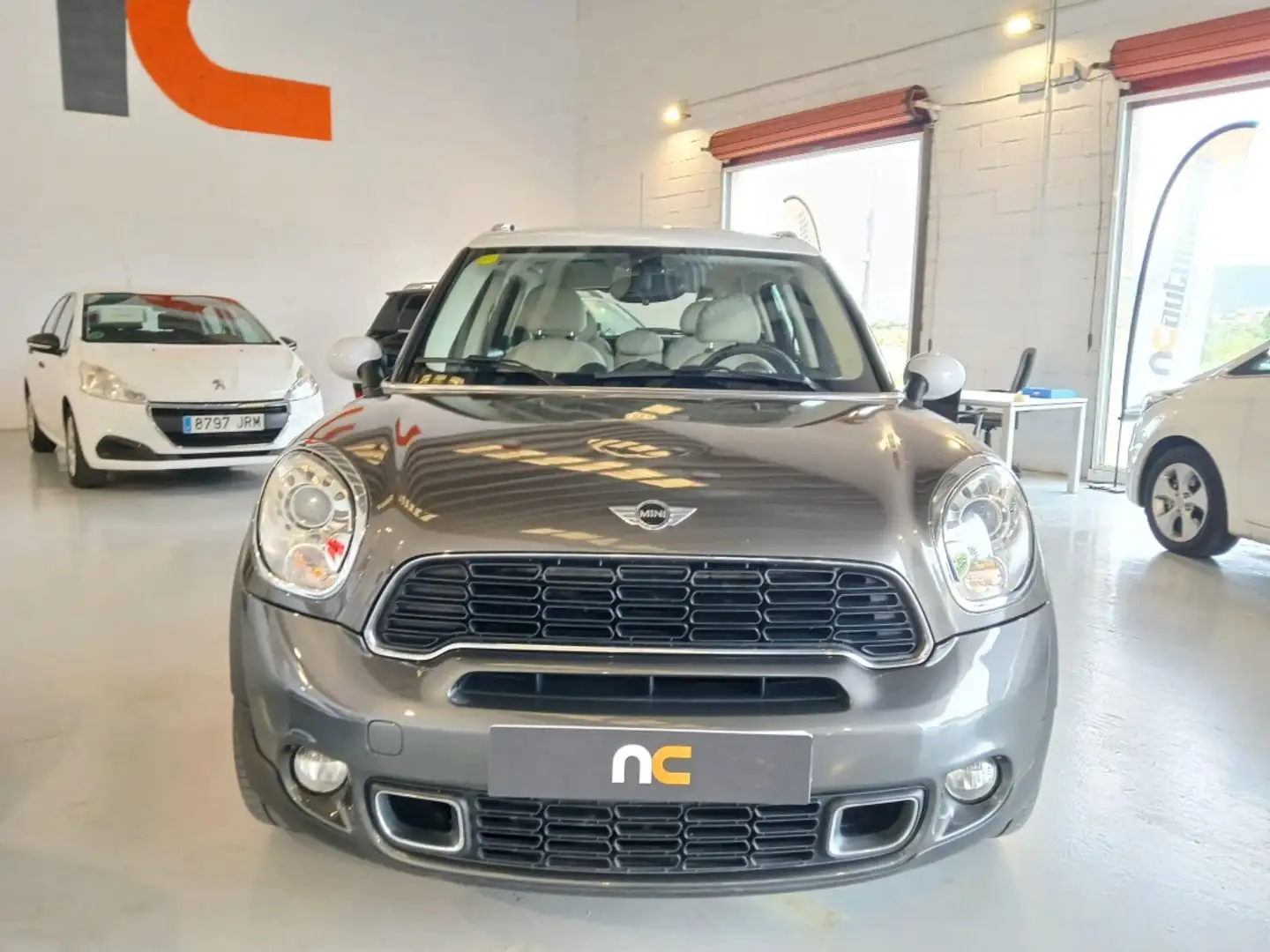 MINI Cooper SD Gris - 2