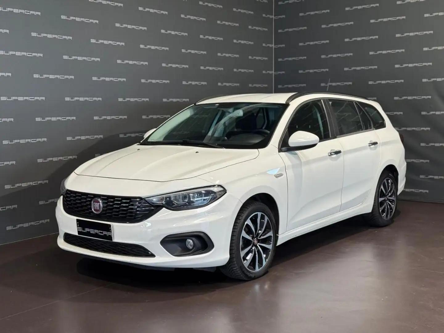 Fiat Tipo 1.6 Mjt S&S SW Lounge AUTOMATICO Wit - 1