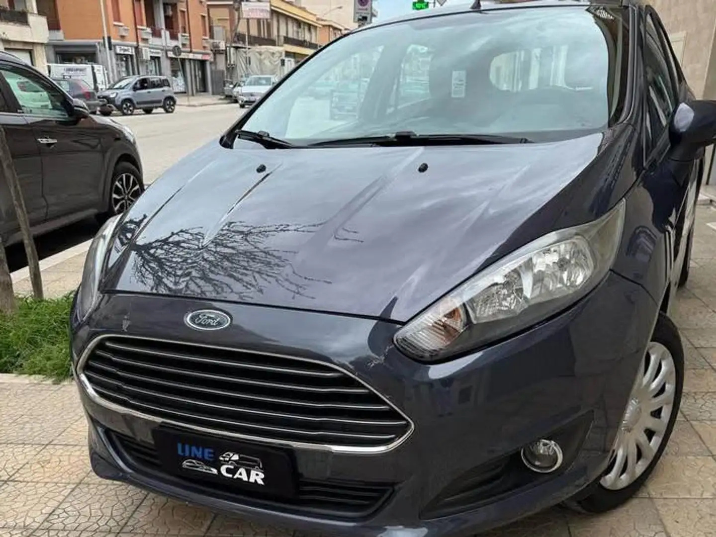 Ford Fiesta Fiesta 5p 1.4 16v Titanium Business Gpl - 2
