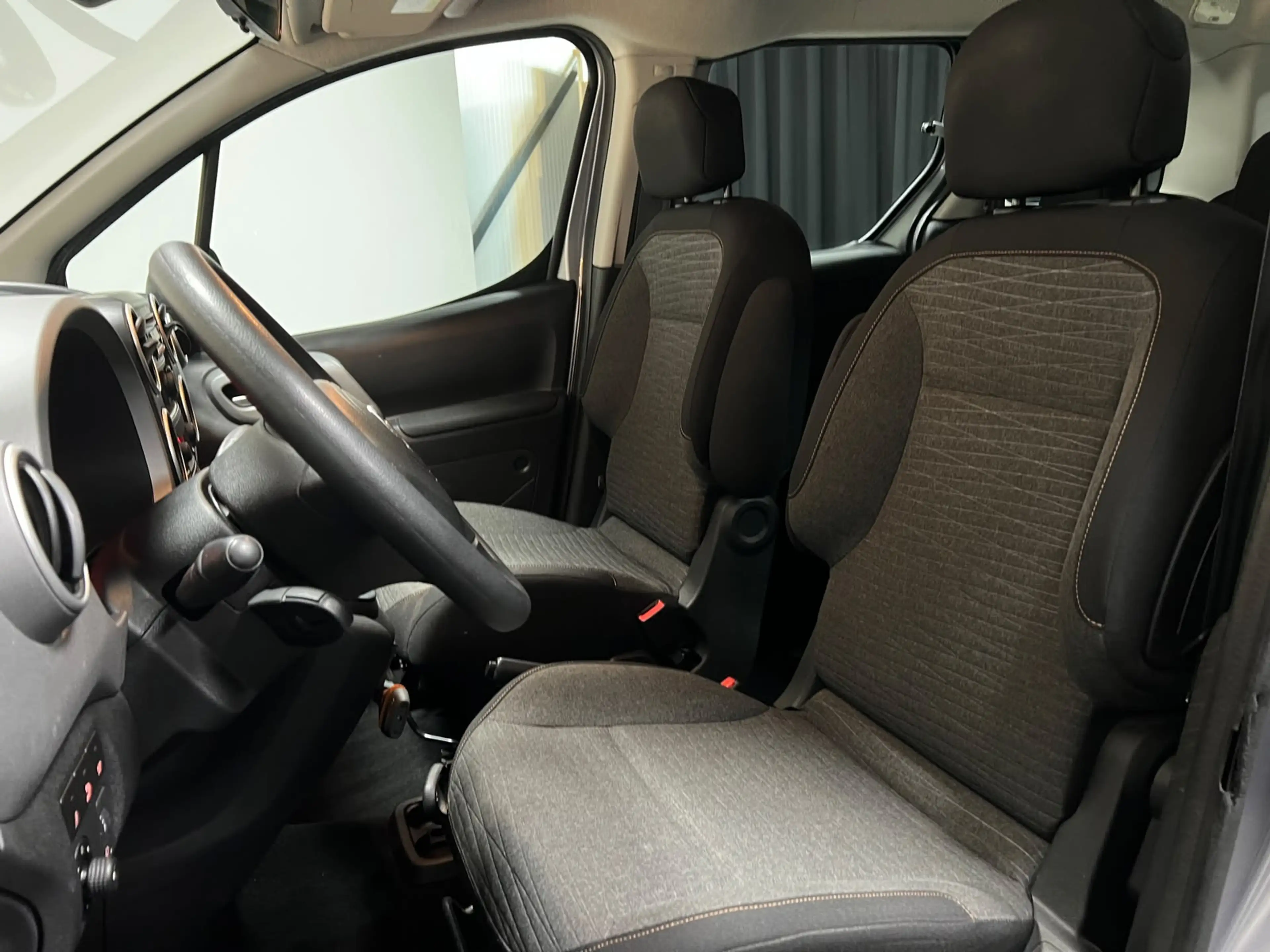 Citroen Berlingo 1.2 PureTech XTR | TREKHAAK | CRUISE CONTROL | PAR — photo 9