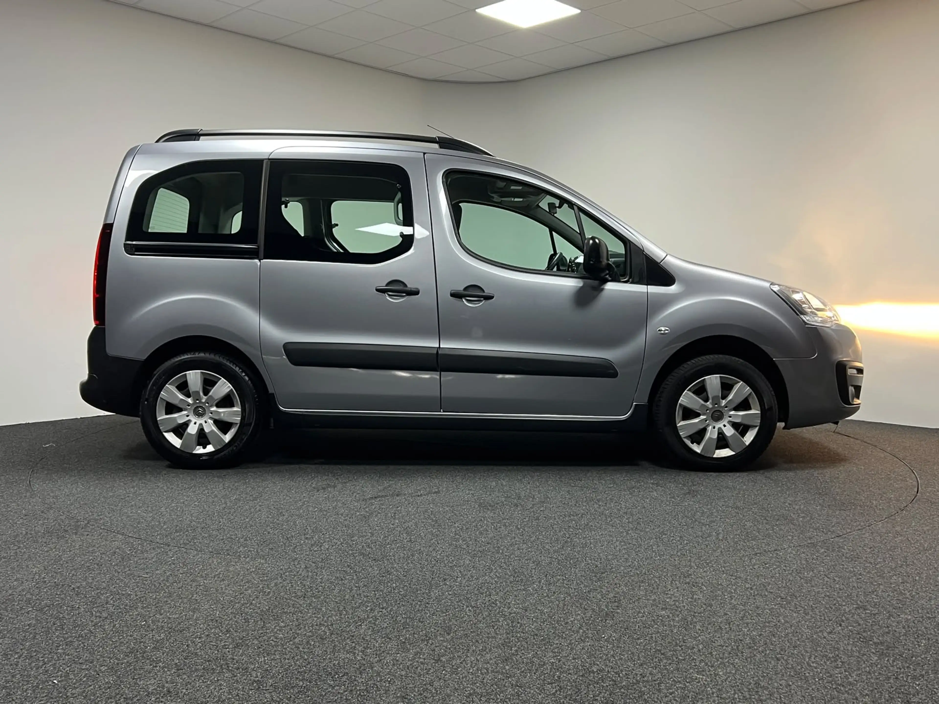 Citroen Berlingo 1.2 PureTech XTR | TREKHAAK | CRUISE CONTROL | PAR — photo 26