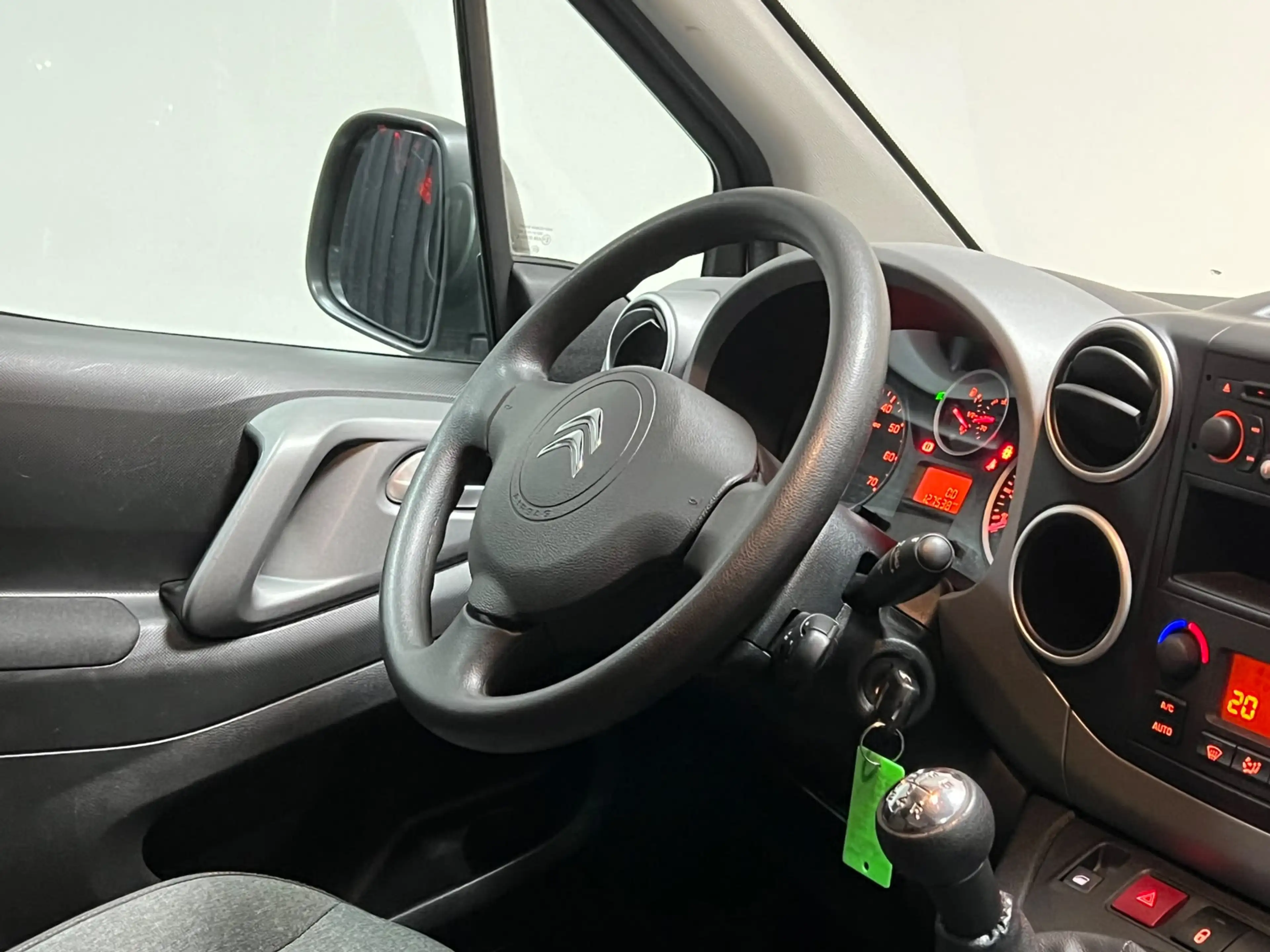 Citroen Berlingo 1.2 PureTech XTR | TREKHAAK | CRUISE CONTROL | PAR — photo 20
