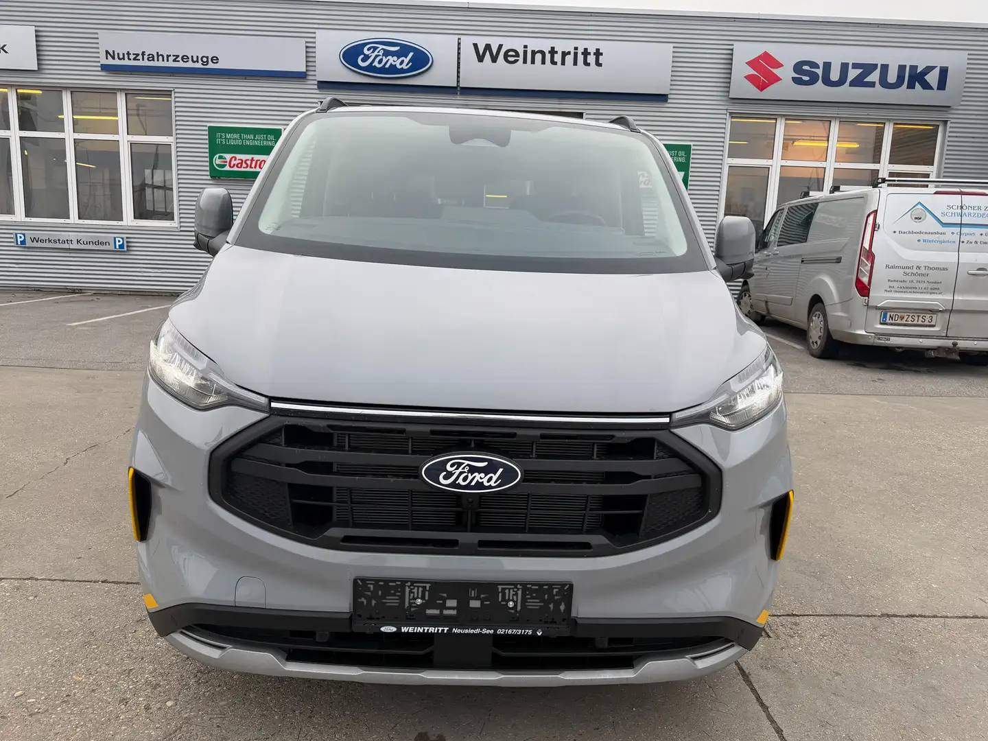 Ford Transit Custom Kombi 2,0 EcoBlue L1H1 320 Trail LAGERBONUS Grau - 2