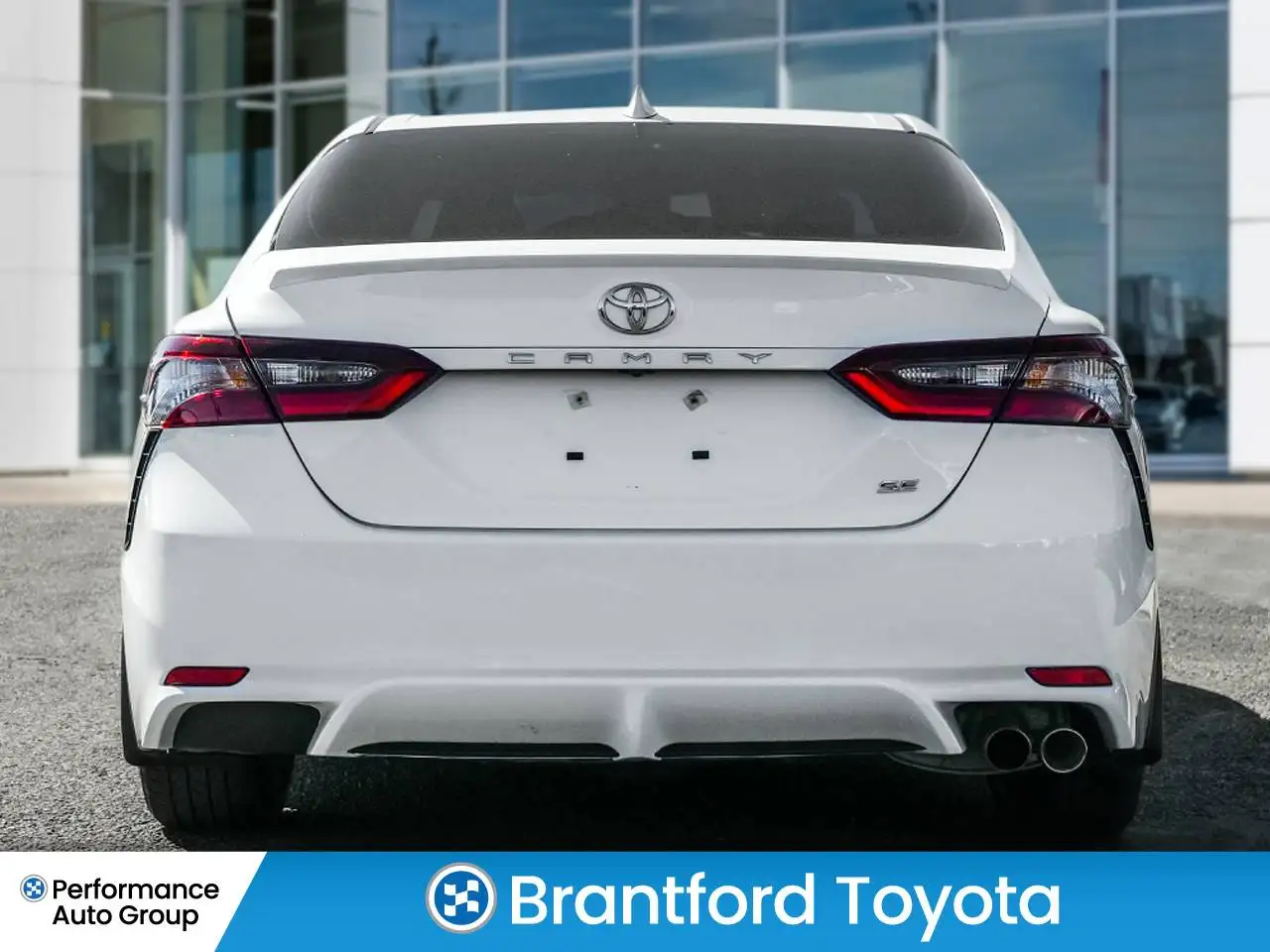 Toyota Camry снимка Toyota Camry