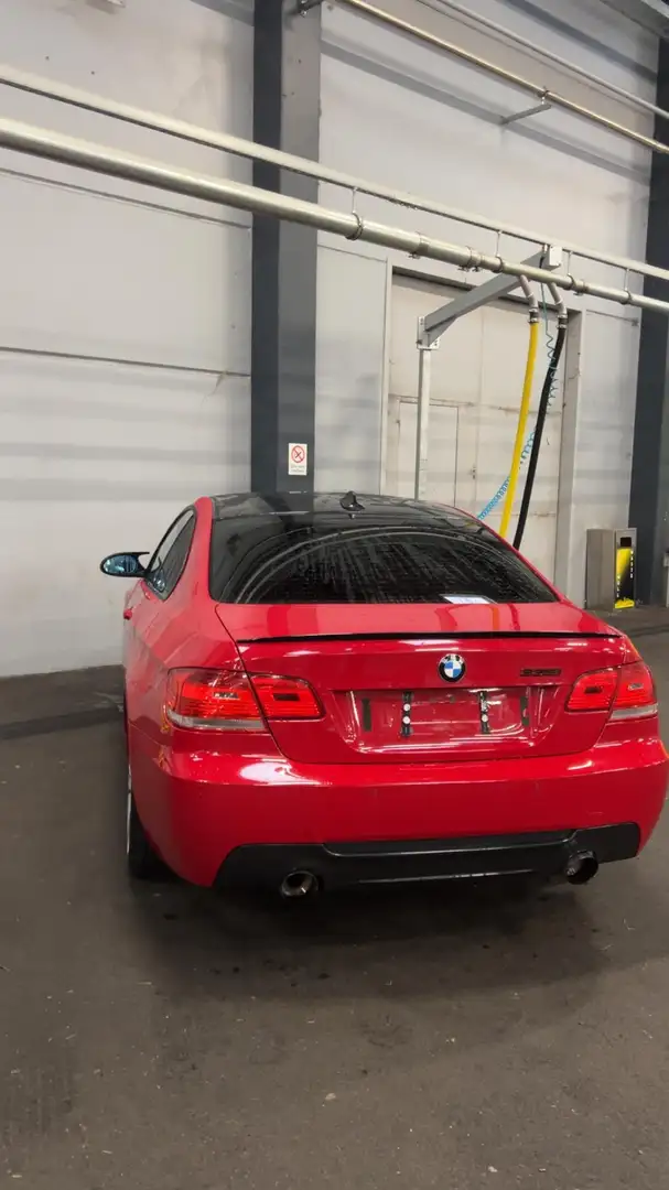 BMW 325 xDrive Rot - 1