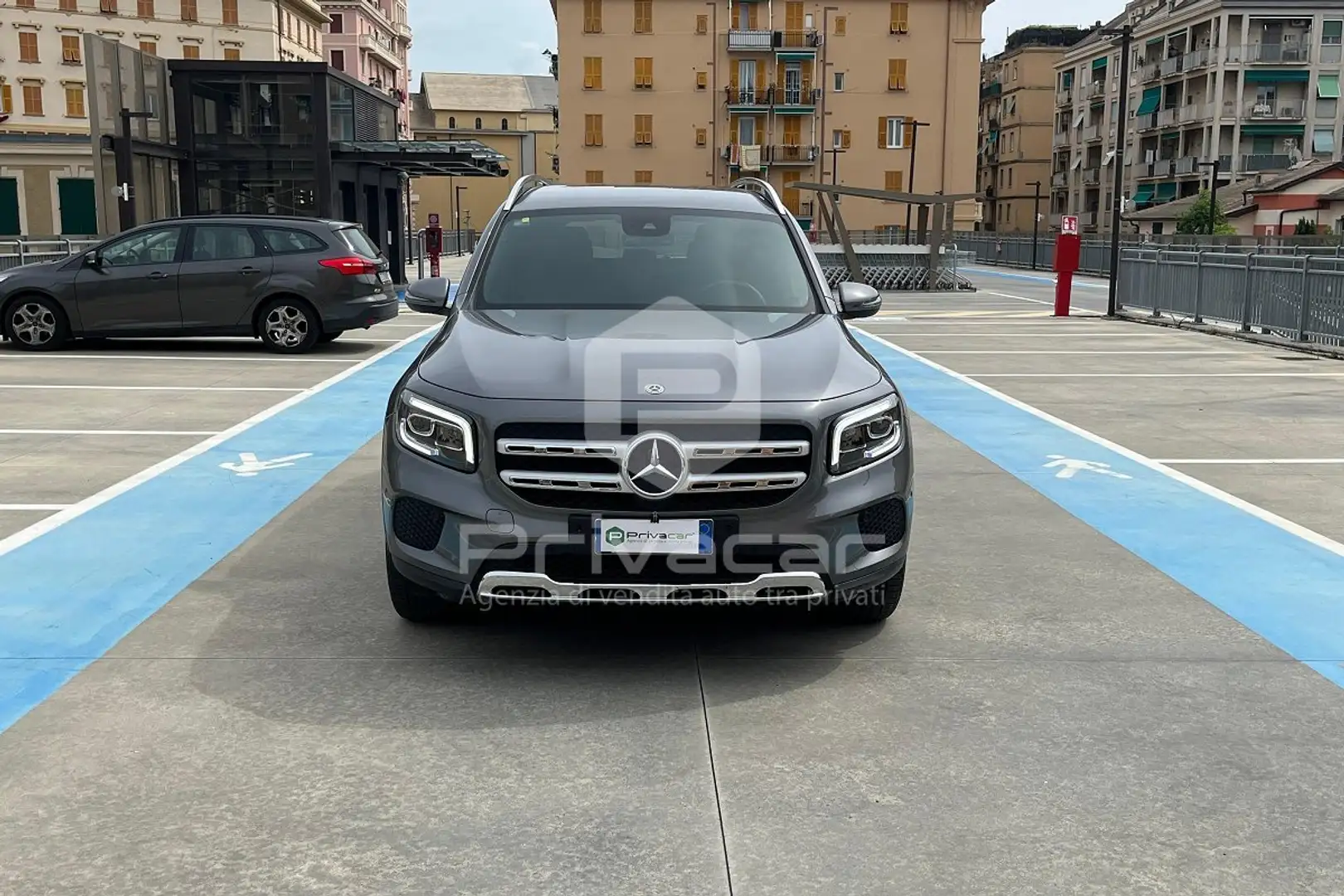 Mercedes-Benz GLB 200 GLB 200 Automatic Sport Plus Argent - 2