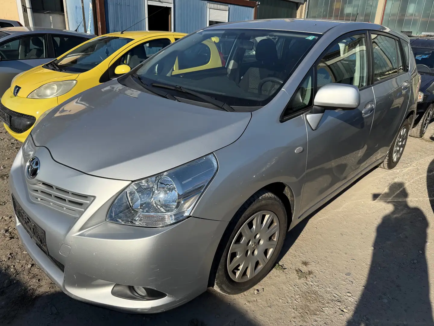 Toyota Verso Verso 2.0 D-4D Executive Klima Pickel Euro 5 - 1