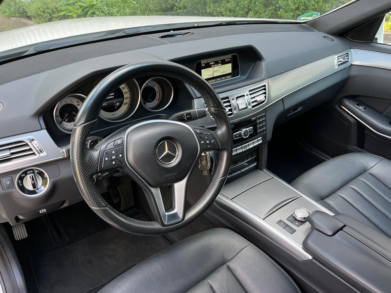 Mercedes-Benz E 350 NAVI LED 4Matic AHZV PDC Sitz/Standheizg — photo 8