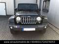 Jeep Wrangler 2,8 Sahara Zwart - thumbnail 2