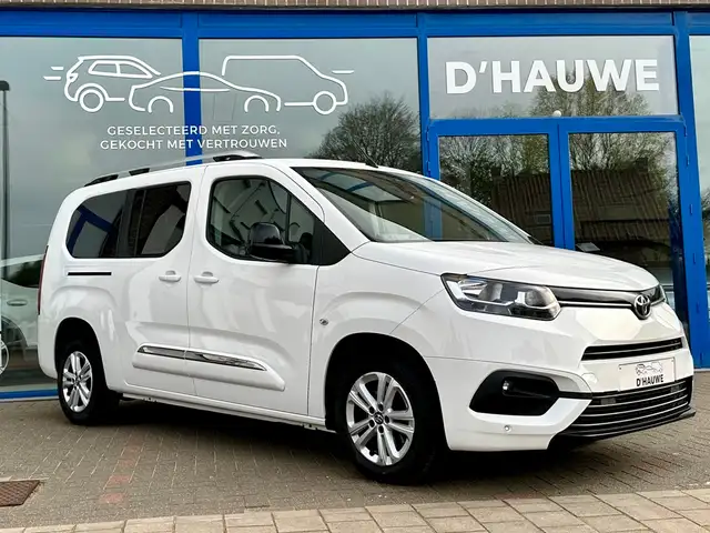 Toyota Proace City Verso 1.2 MPV 7 zitpl.*LWB*Navi*Trekhaak*Camera