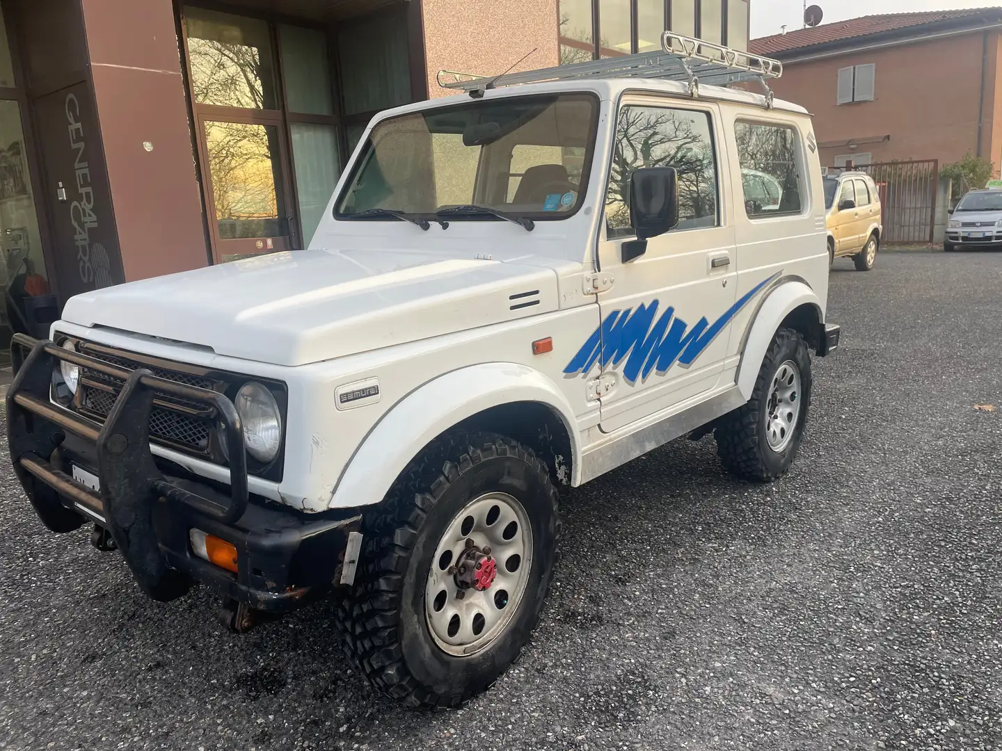 Suzuki Samurai Berlina 1.3 VX De Luxe cat. Bianco - 1