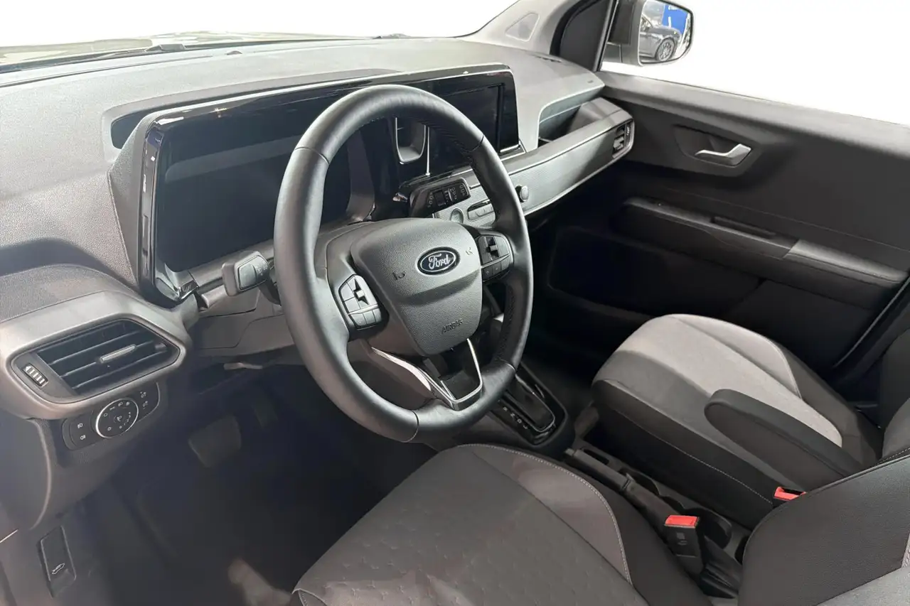 Ford Tourneo Courier 2026 — фото 15