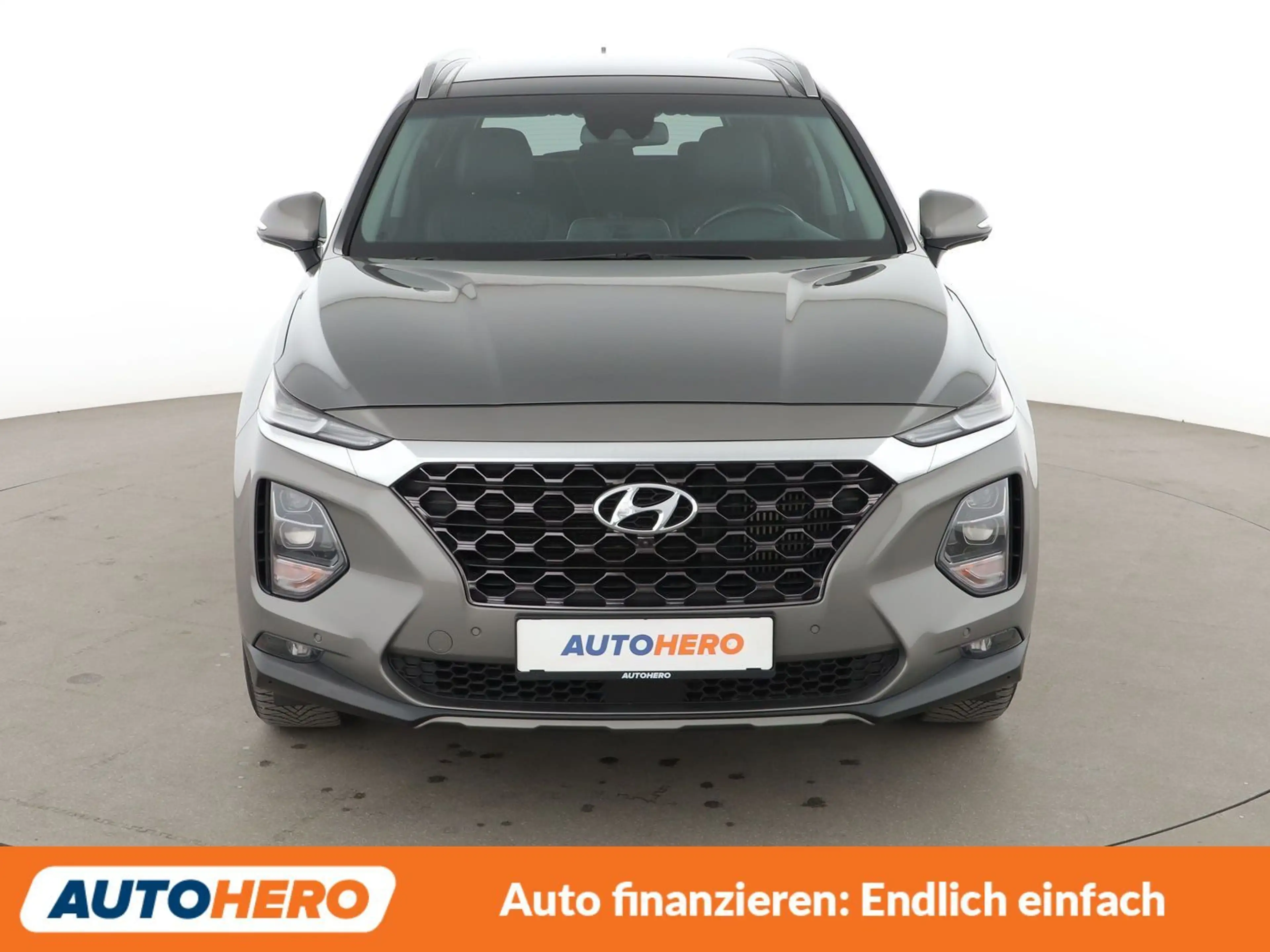Hyundai SANTA FE 2.2 CRDi Premium 4WD Aut.*NAVI*HUD*LED*ACC*360CAM* — photo 9