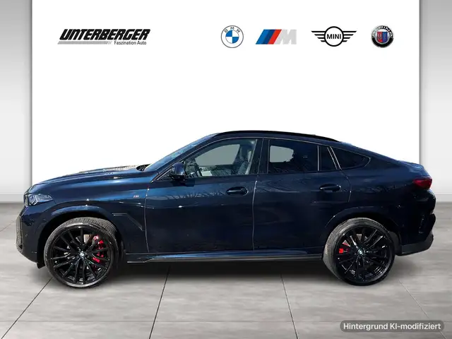 BMW X6 view 3