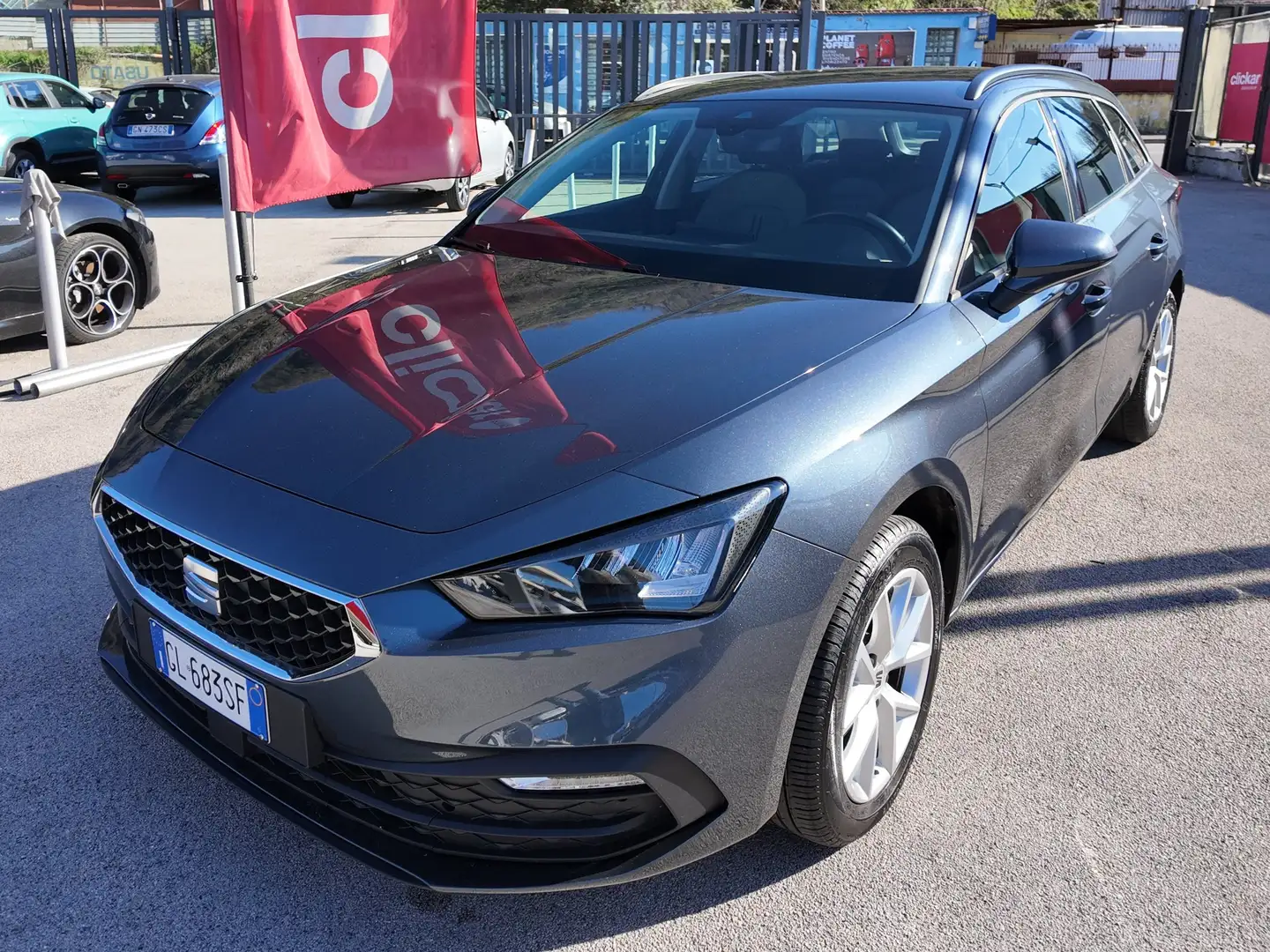 SEAT Leon Leon Sportstourer 1.0 etsi Style 110cv dsg Grigio - 2