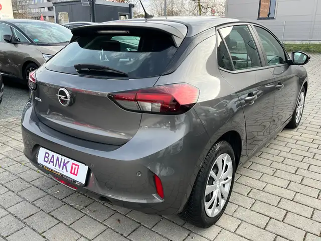 Opel Corsa view 10