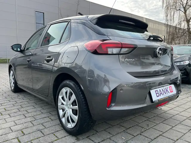 Opel Corsa view 8
