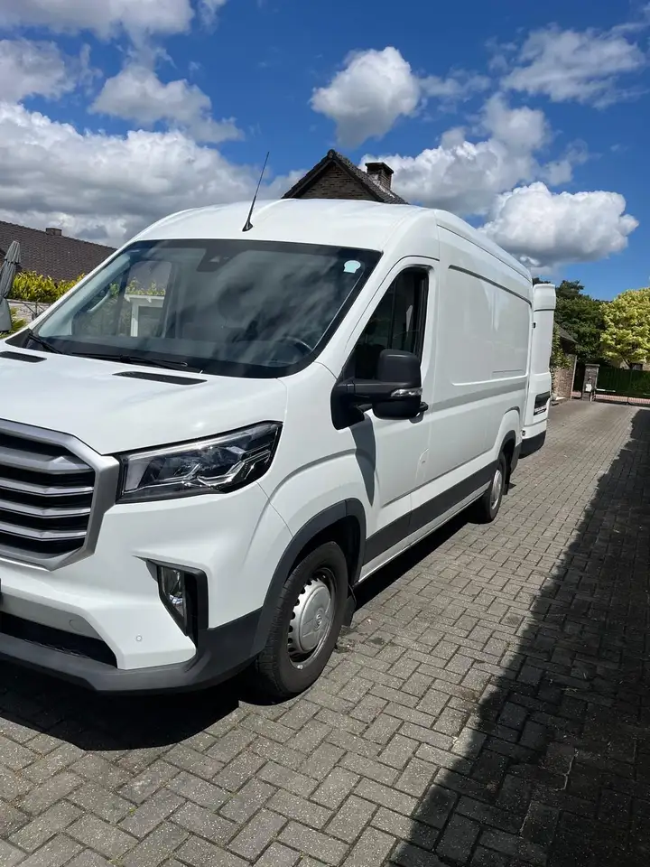 Maxus Deliver 9 2022