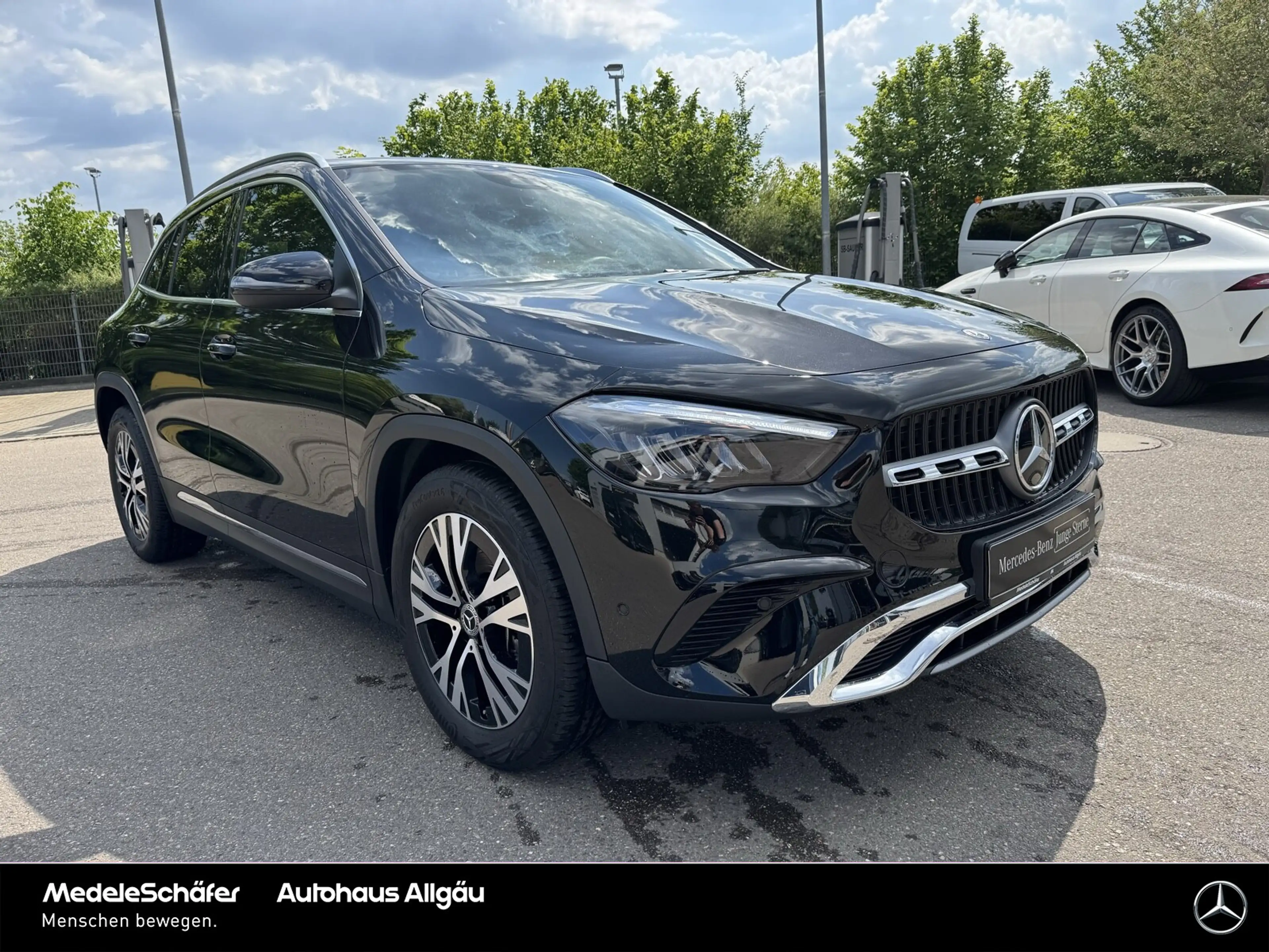 Mercedes-Benz GLA 180 GLA 180 d Progressive WD-Glas-dunkel Kamera LED — photo 2
