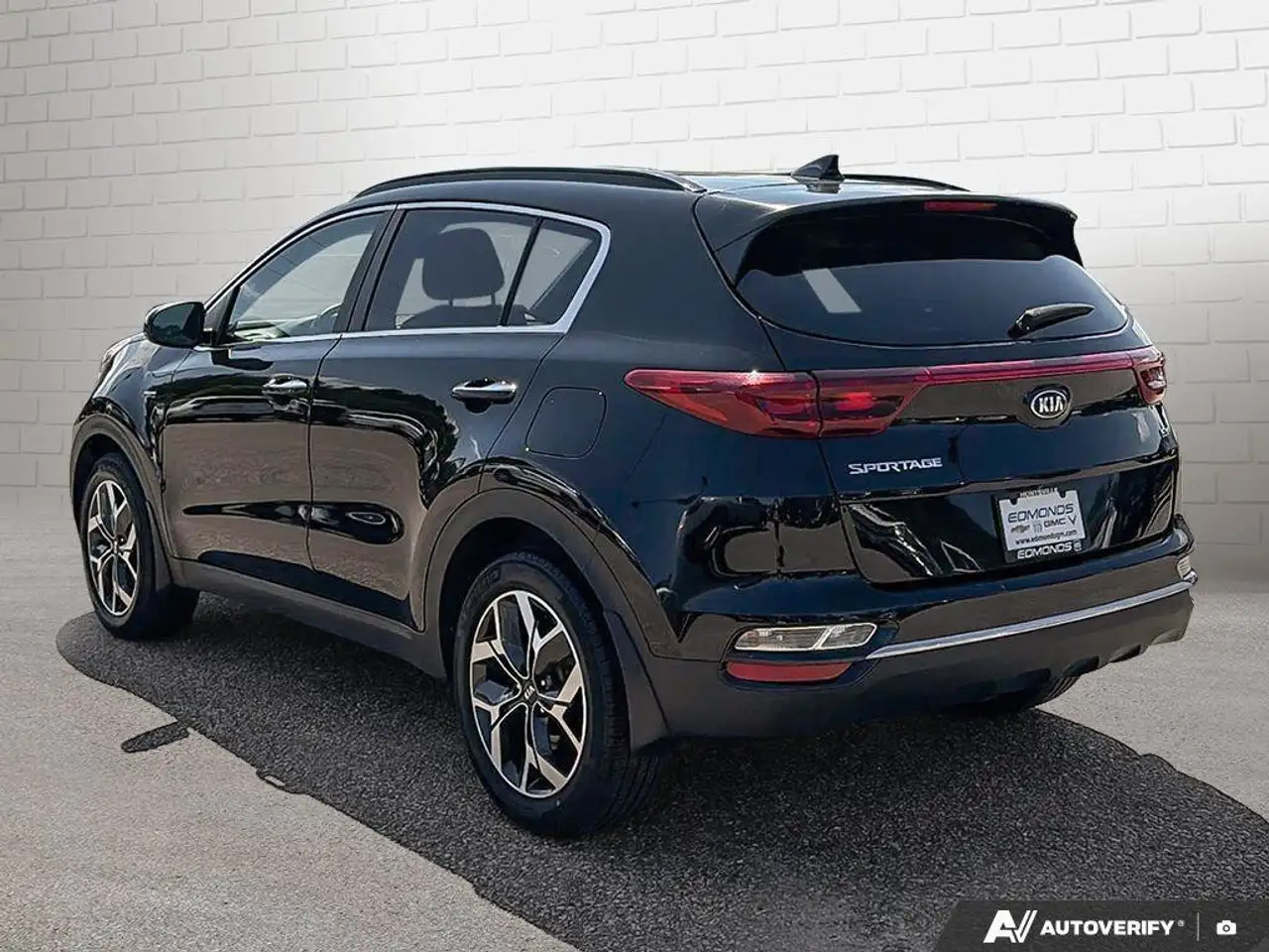 Kia Sportage снимка Kia Sportage