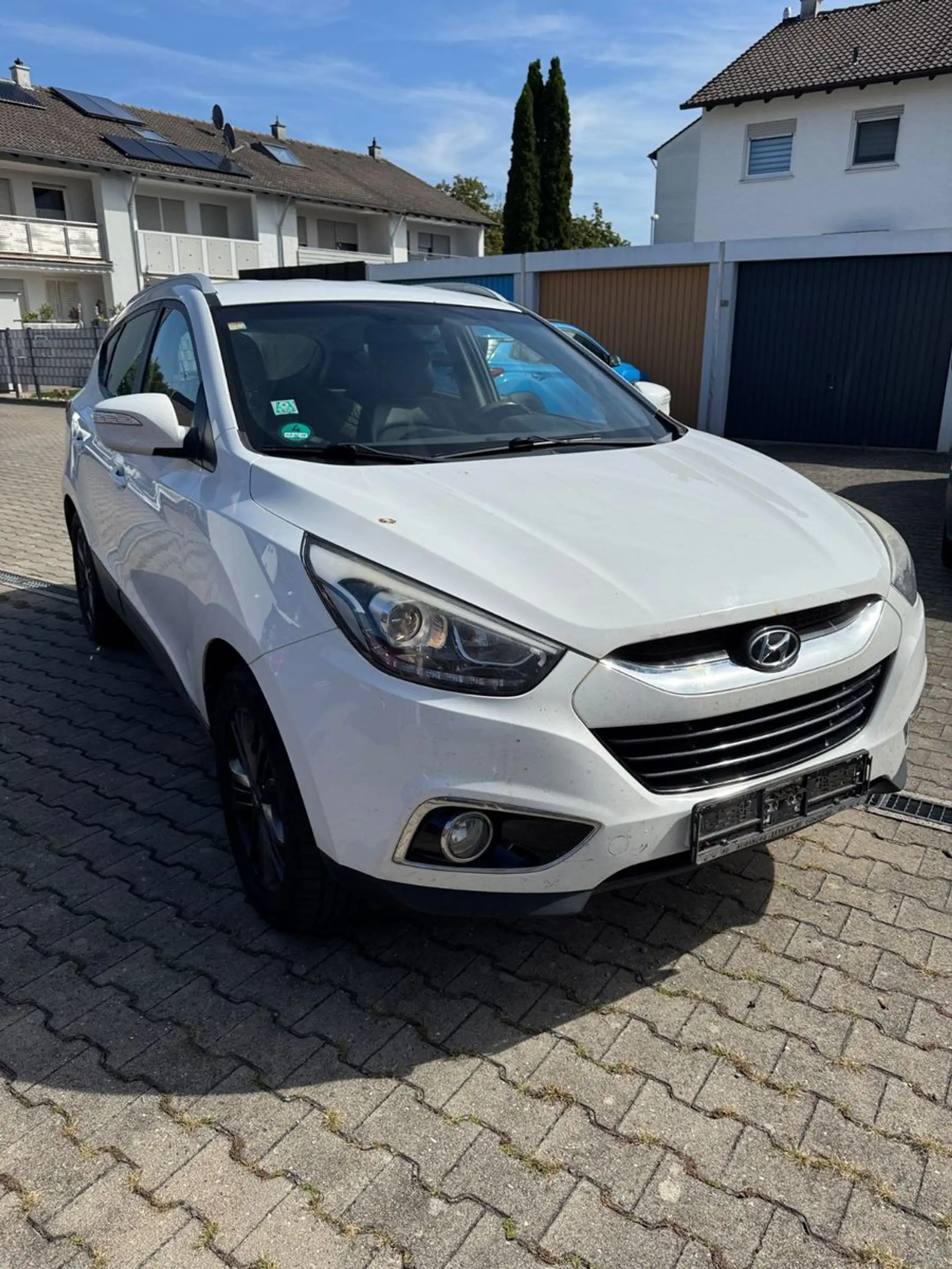 Hyundai iX35 Trend 2WD Navi,Cam,Ahk,Tempomat8xAlu — photo 2